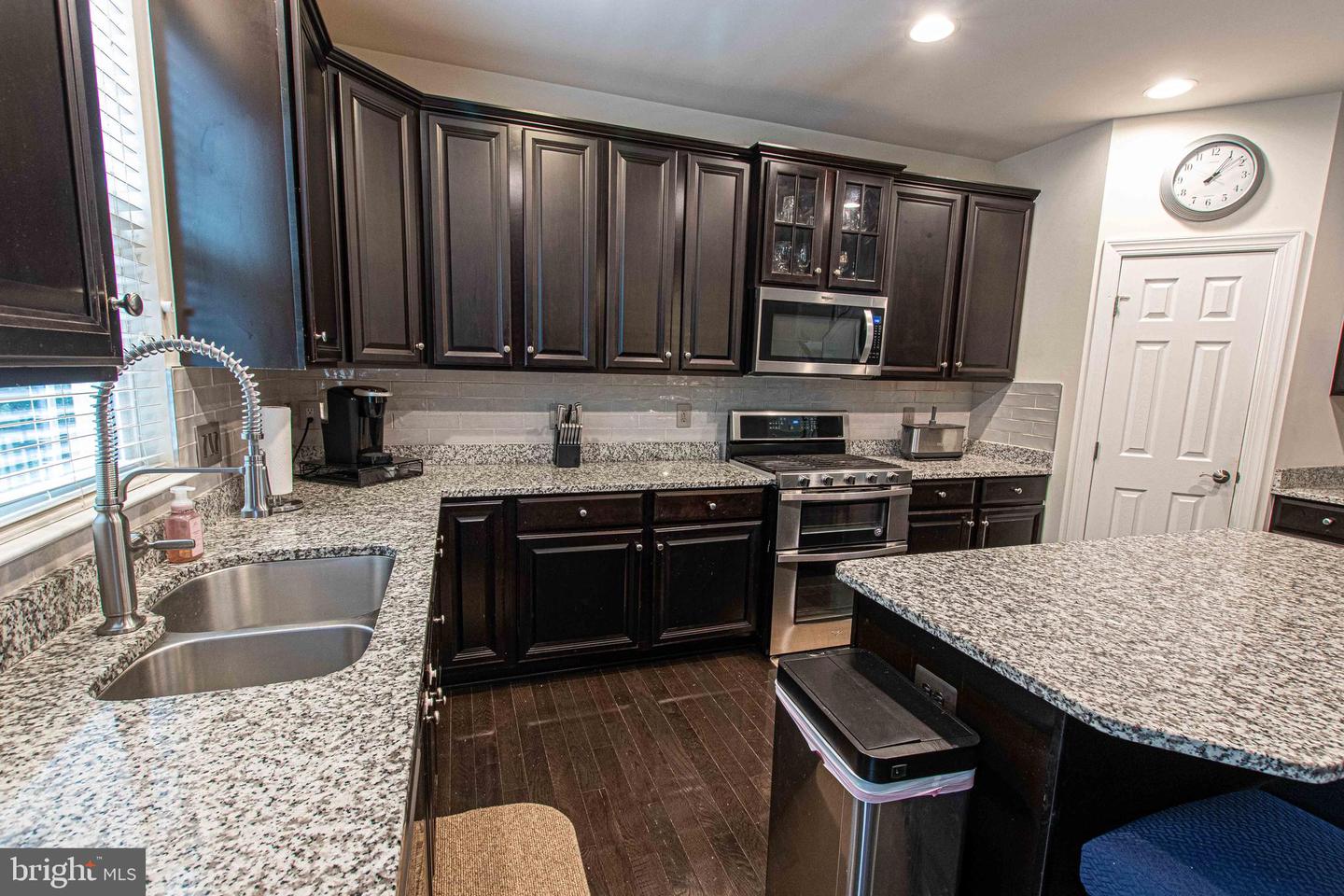 4308 WISLEY TURN, WOODBRIDGE, Virginia 22192, 3 Bedrooms Bedrooms, ,2 BathroomsBathrooms,Residential,For sale,4308 WISLEY TURN,VAPW2098614 MLS # VAPW2098614