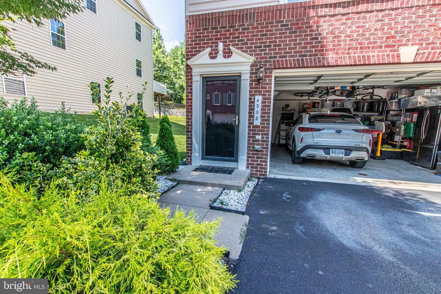 4308 WISLEY TURN, WOODBRIDGE, Virginia 22192, 3 Bedrooms Bedrooms, ,2 BathroomsBathrooms,Residential,For sale,4308 WISLEY TURN,VAPW2098614 MLS # VAPW2098614