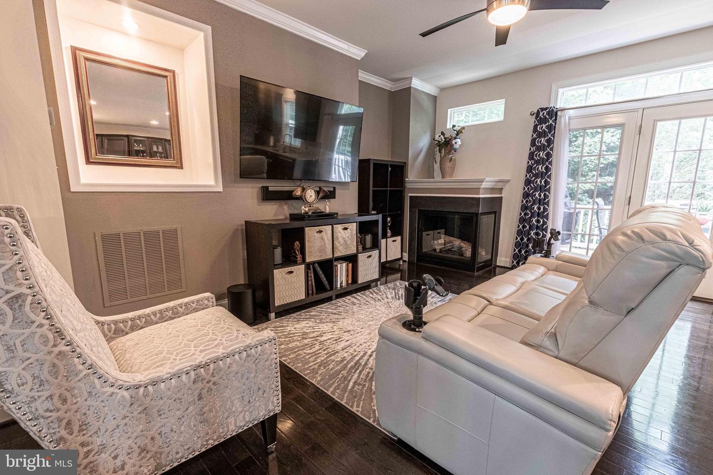 4308 WISLEY TURN, WOODBRIDGE, Virginia 22192, 3 Bedrooms Bedrooms, ,2 BathroomsBathrooms,Residential,For sale,4308 WISLEY TURN,VAPW2098614 MLS # VAPW2098614