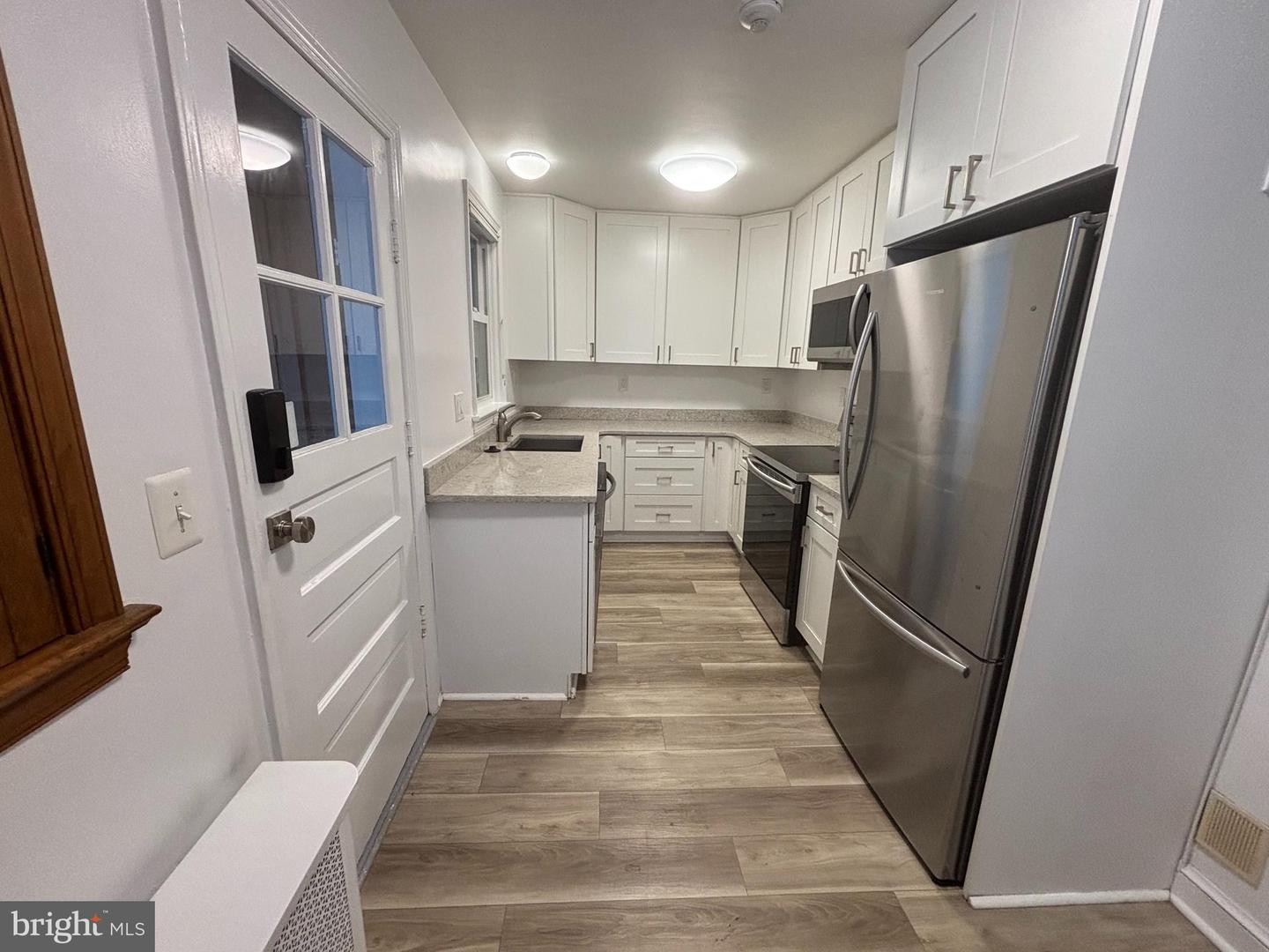 650 WALKER RD, GREAT FALLS, Virginia 22066, 3 Bedrooms Bedrooms, ,1 BathroomBathrooms,Residential,For sale,650 WALKER RD,VAFX2253598 MLS # VAFX2253598