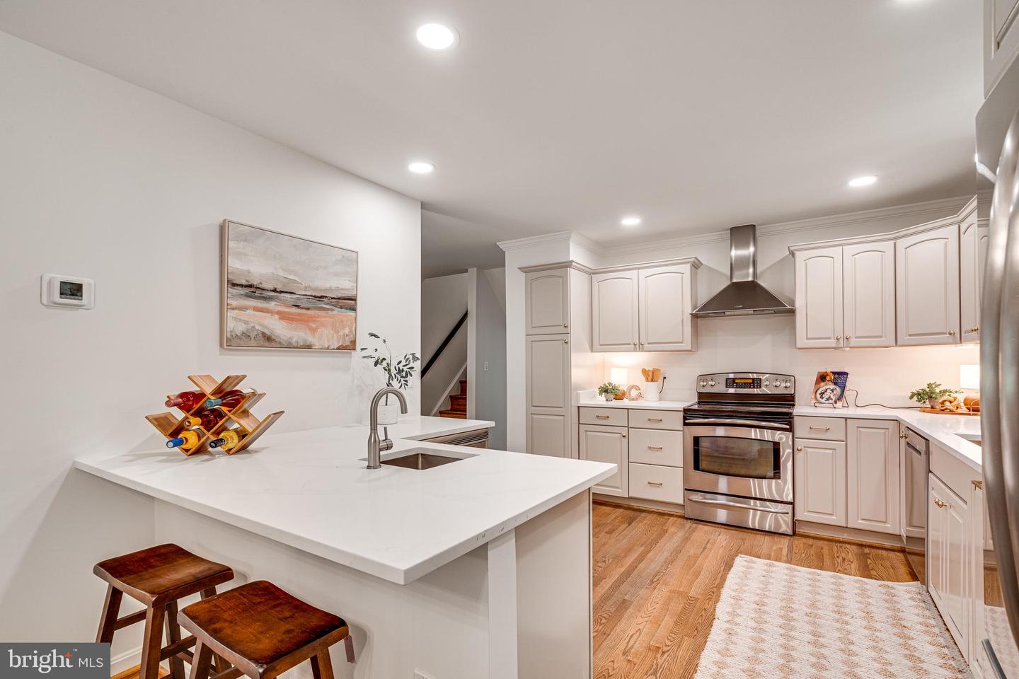 5220 GAINSBOROUGH DR, FAIRFAX, Virginia 22032, 4 Bedrooms Bedrooms, ,2 BathroomsBathrooms,Residential,For sale,5220 GAINSBOROUGH DR,VAFX2253604 MLS # VAFX2253604