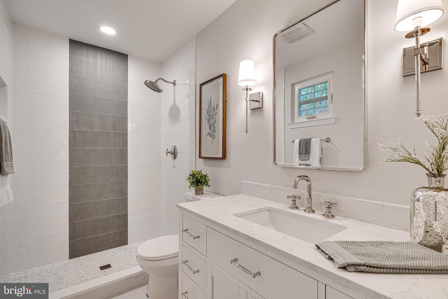5220 GAINSBOROUGH DR, FAIRFAX, Virginia 22032, 4 Bedrooms Bedrooms, ,2 BathroomsBathrooms,Residential,For sale,5220 GAINSBOROUGH DR,VAFX2253604 MLS # VAFX2253604