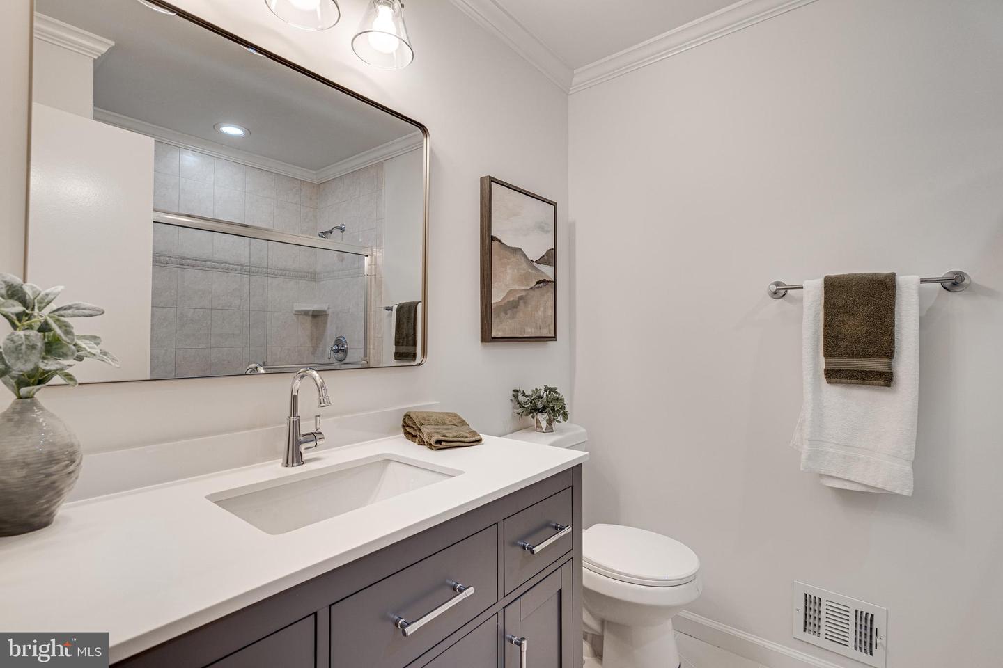 5220 GAINSBOROUGH DR, FAIRFAX, Virginia 22032, 4 Bedrooms Bedrooms, ,2 BathroomsBathrooms,Residential,For sale,5220 GAINSBOROUGH DR,VAFX2253604 MLS # VAFX2253604