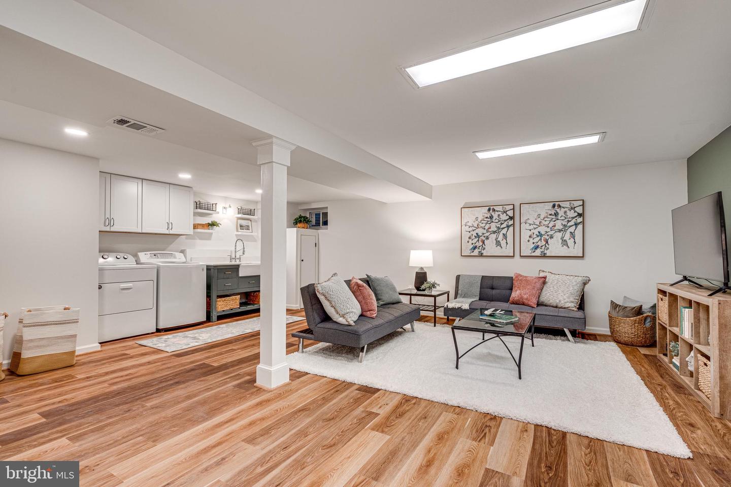 5220 GAINSBOROUGH DR, FAIRFAX, Virginia 22032, 4 Bedrooms Bedrooms, ,2 BathroomsBathrooms,Residential,For sale,5220 GAINSBOROUGH DR,VAFX2253604 MLS # VAFX2253604