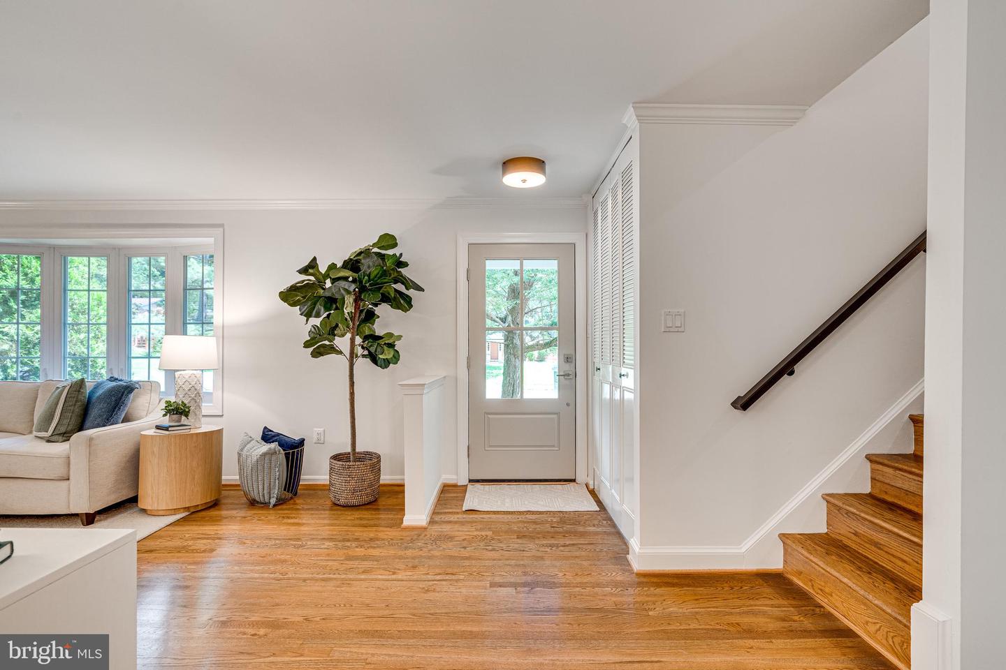 5220 GAINSBOROUGH DR, FAIRFAX, Virginia 22032, 4 Bedrooms Bedrooms, ,2 BathroomsBathrooms,Residential,For sale,5220 GAINSBOROUGH DR,VAFX2253604 MLS # VAFX2253604