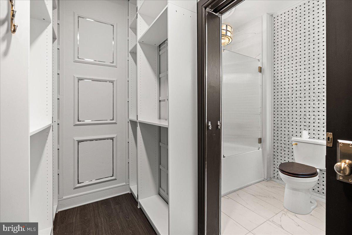 625 SLATERS LN #G4, ALEXANDRIA, Virginia 22314, 1 Bedroom Bedrooms, ,1 BathroomBathrooms,Residential,For sale,625 SLATERS LN #G4,VAAX2047242 MLS # VAAX2047242