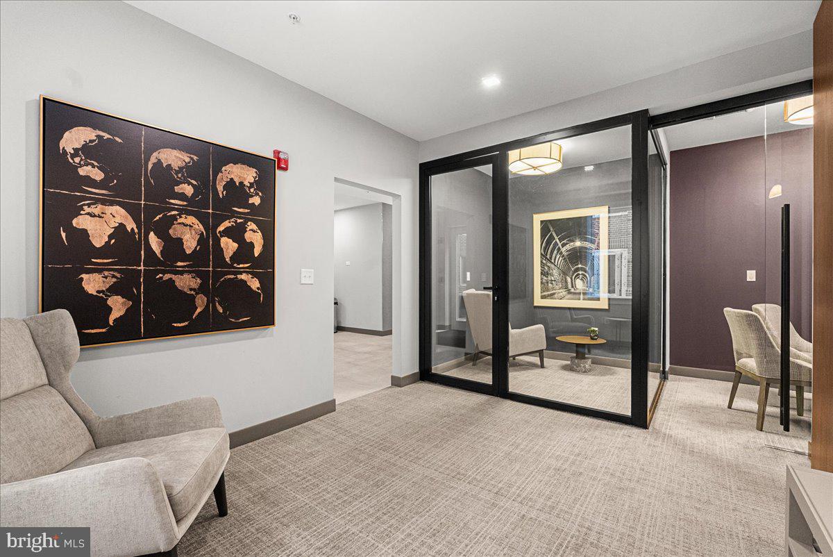 625 SLATERS LN #G4, ALEXANDRIA, Virginia 22314, 1 Bedroom Bedrooms, ,1 BathroomBathrooms,Residential,For sale,625 SLATERS LN #G4,VAAX2047242 MLS # VAAX2047242