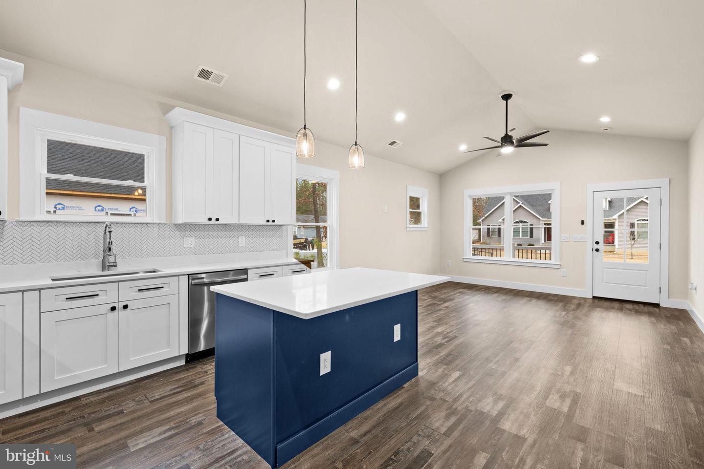 312 9TH ST, COLONIAL BEACH, Virginia 22443, 3 Bedrooms Bedrooms, ,2 BathroomsBathrooms,Residential,For sale,312 9TH ST,VAWE2009248 MLS # VAWE2009248