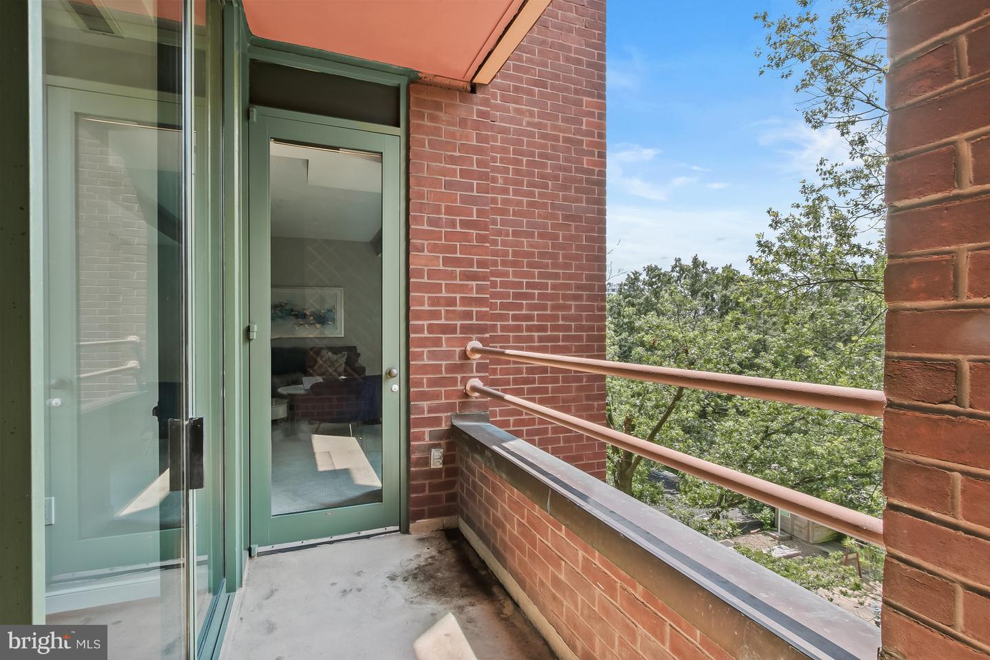 955 26TH ST NW #510, WASHINGTON, District Of Columbia 20037, 1 Bedroom Bedrooms, ,1 BathroomBathrooms,Residential,For sale,955 26TH ST NW #510,DCDC2209300 MLS # DCDC2209300