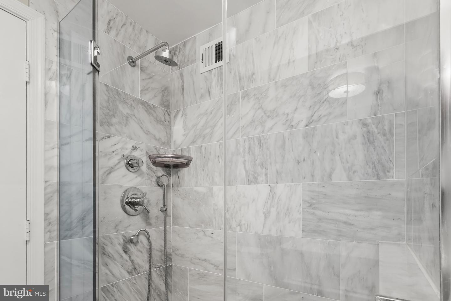 955 26TH ST NW #510, WASHINGTON, District Of Columbia 20037, 1 Bedroom Bedrooms, ,1 BathroomBathrooms,Residential,For sale,955 26TH ST NW #510,DCDC2209300 MLS # DCDC2209300
