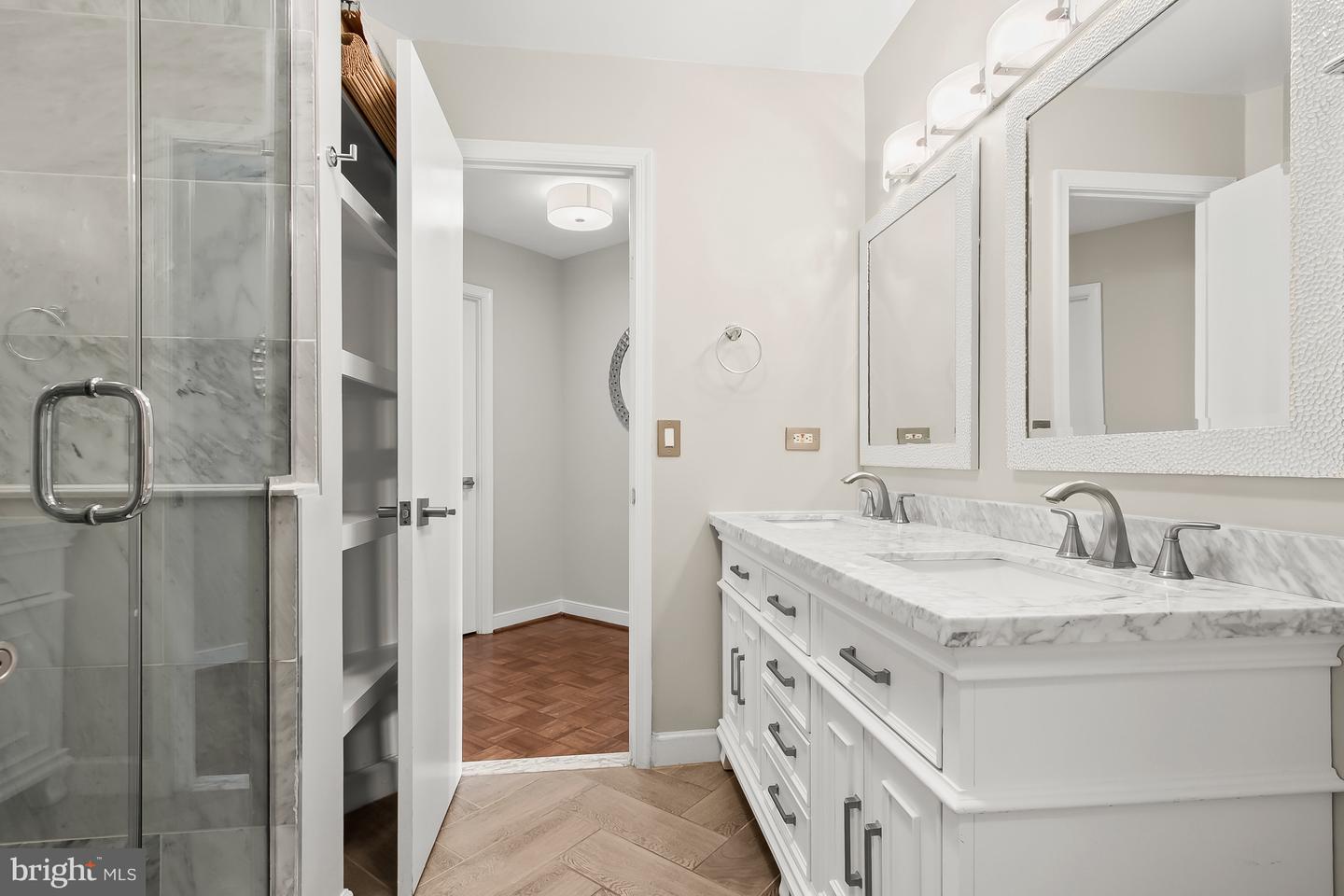 955 26TH ST NW #510, WASHINGTON, District Of Columbia 20037, 1 Bedroom Bedrooms, ,1 BathroomBathrooms,Residential,For sale,955 26TH ST NW #510,DCDC2209300 MLS # DCDC2209300