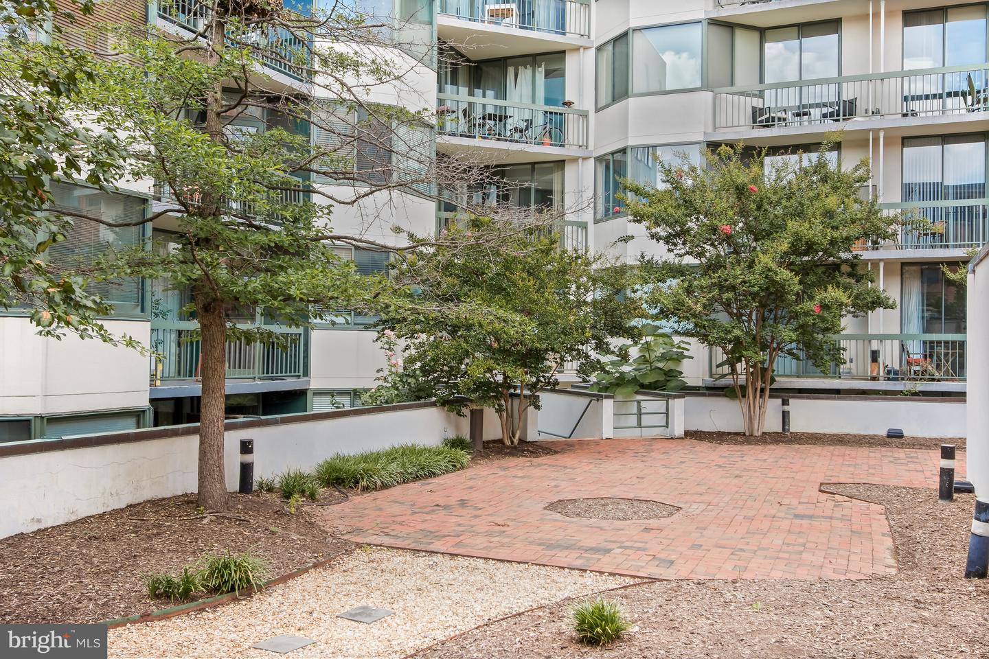 955 26TH ST NW #510, WASHINGTON, District Of Columbia 20037, 1 Bedroom Bedrooms, ,1 BathroomBathrooms,Residential,For sale,955 26TH ST NW #510,DCDC2209300 MLS # DCDC2209300