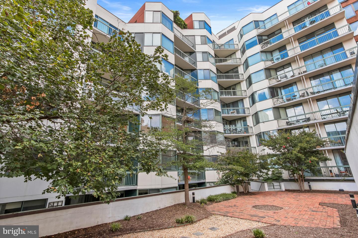 955 26TH ST NW #510, WASHINGTON, District Of Columbia 20037, 1 Bedroom Bedrooms, ,1 BathroomBathrooms,Residential,For sale,955 26TH ST NW #510,DCDC2209300 MLS # DCDC2209300