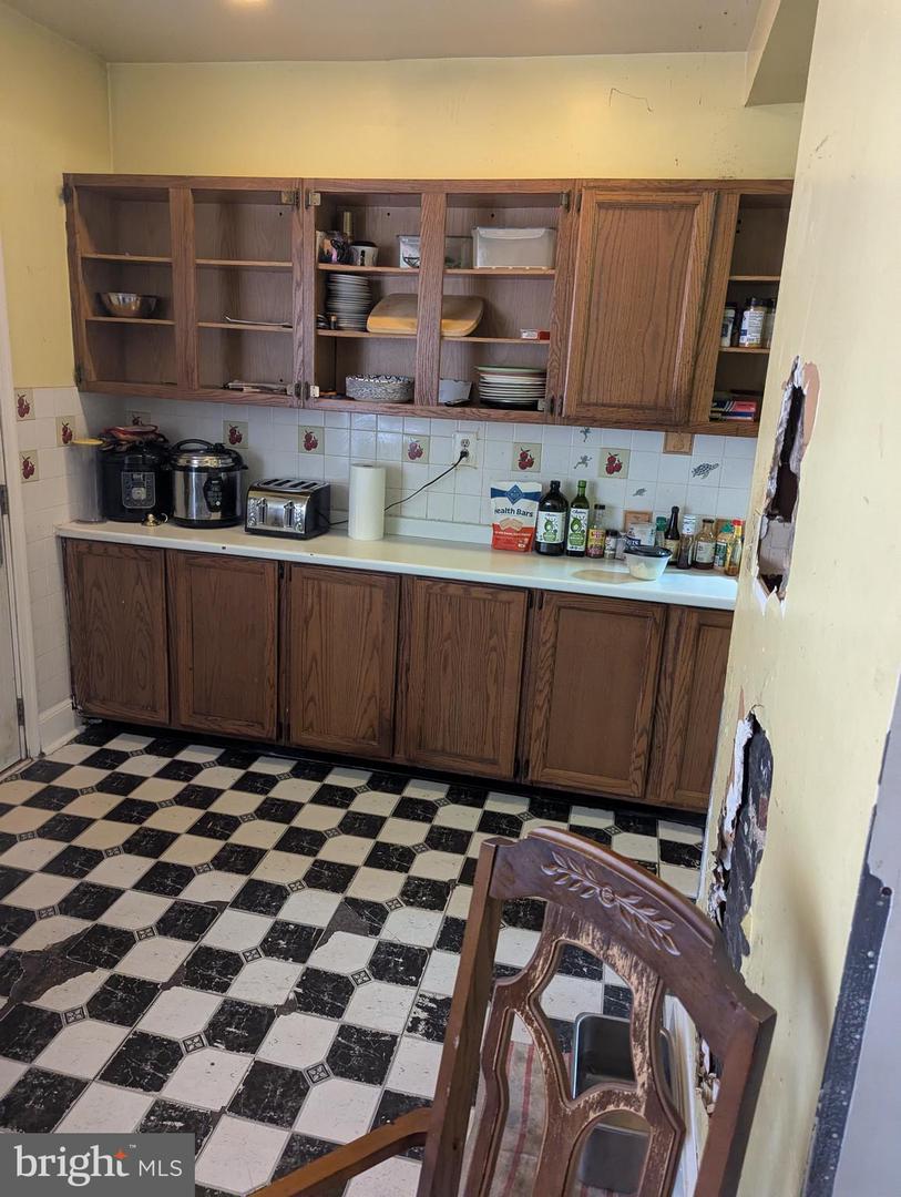 2812 6TH NE, WASHINGTON, District Of Columbia 20017, 4 Bedrooms Bedrooms, ,1 BathroomBathrooms,Residential,For sale,2812 6TH NE,DCDC2209308 MLS # DCDC2209308