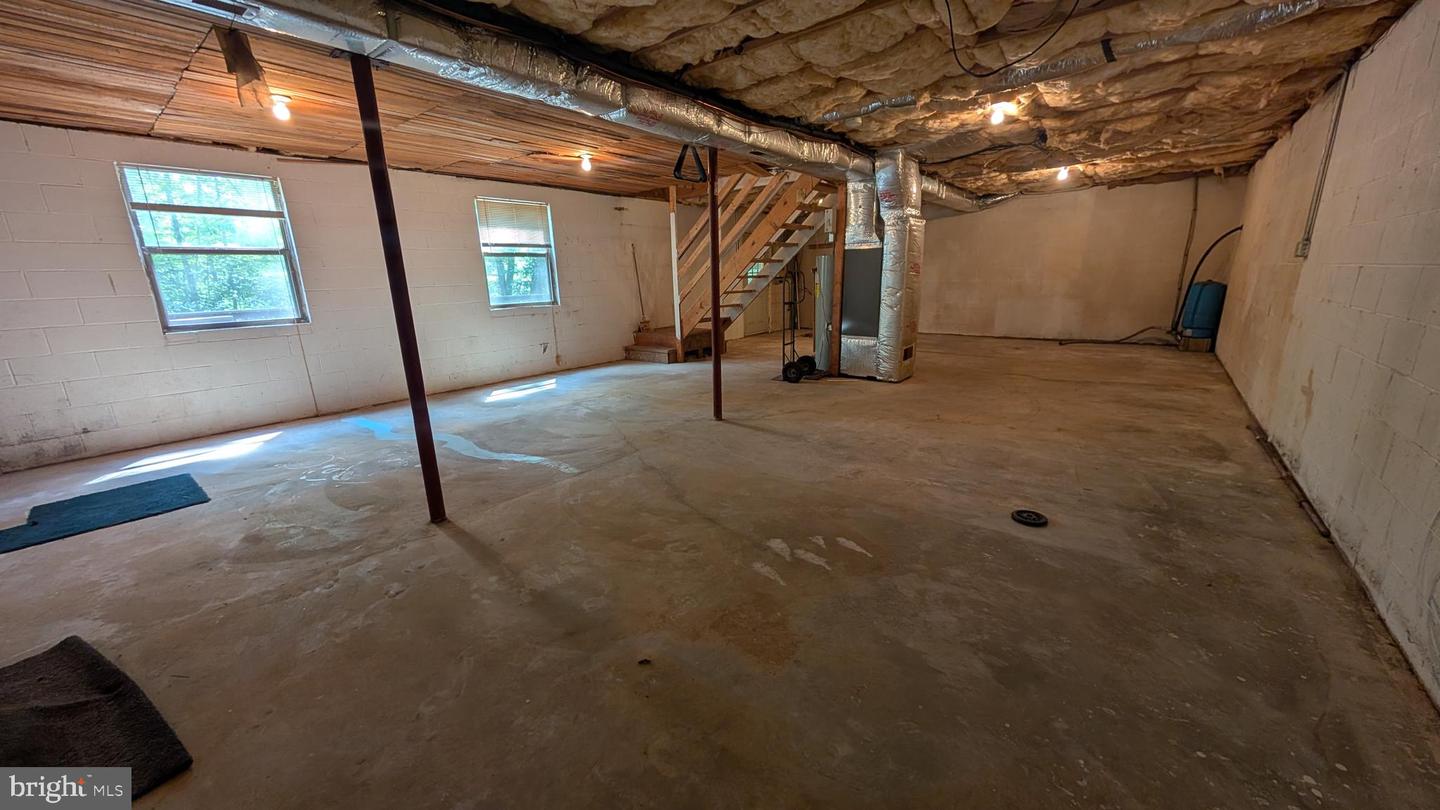 400 LAUREL DR, MADISON, Virginia 22727, 3 Bedrooms Bedrooms, 7 Rooms Rooms,1 BathroomBathrooms,Residential,For sale,400 LAUREL DR,VAMA2002318 MLS # VAMA2002318