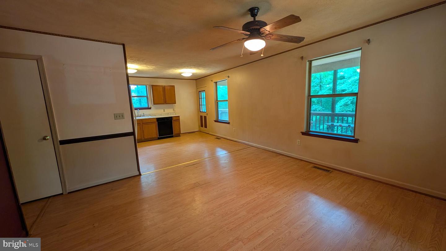 400 LAUREL DR, MADISON, Virginia 22727, 3 Bedrooms Bedrooms, 7 Rooms Rooms,1 BathroomBathrooms,Residential,For sale,400 LAUREL DR,VAMA2002318 MLS # VAMA2002318
