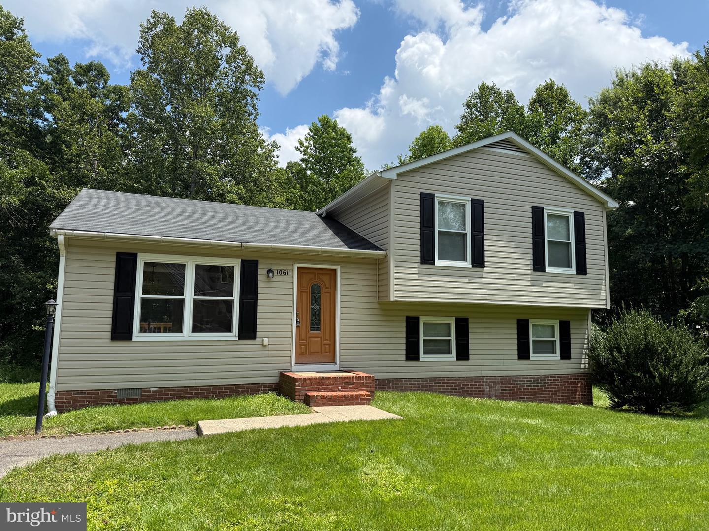 10611 COBBLESTONE DR, SPOTSYLVANIA, Virginia 22553, 3 Bedrooms Bedrooms, ,2 BathroomsBathrooms,Residential,For sale,10611 COBBLESTONE DR,VASP2034524 MLS # VASP2034524