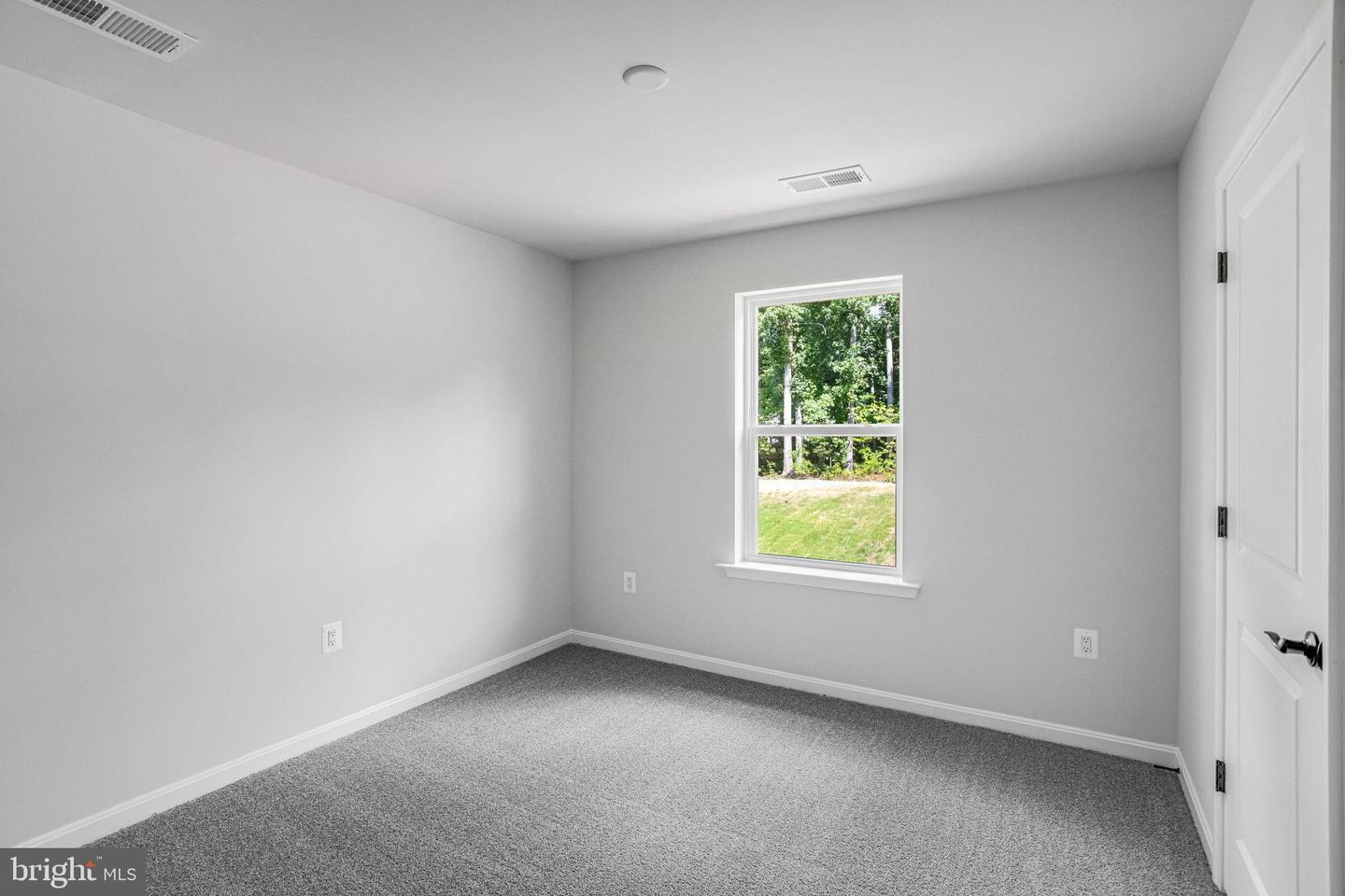35615 PINE NEEDLE LN, LOCUST GROVE, Virginia 22508, 4 Bedrooms Bedrooms, ,2 BathroomsBathrooms,Residential,For sale,35615 PINE NEEDLE LN,VAOR2010116 MLS # VAOR2010116