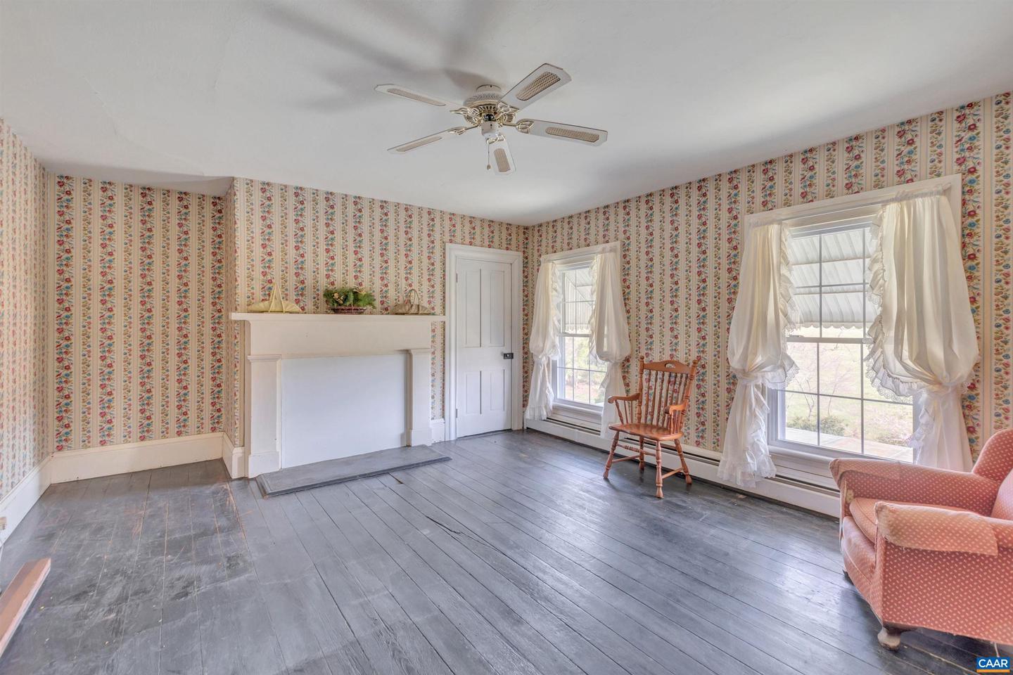 6088 BLUE RUN RD, SOMERSET, Virginia 22972, 4 Bedrooms Bedrooms, ,1 BathroomBathrooms,Residential,For sale,6088 BLUE RUN RD,666482 MLS # 666482
