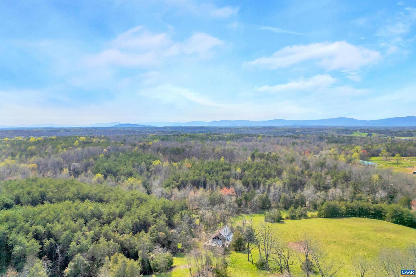 6088 BLUE RUN RD, SOMERSET, Virginia 22972, 4 Bedrooms Bedrooms, ,1 BathroomBathrooms,Residential,For sale,6088 BLUE RUN RD,666482 MLS # 666482