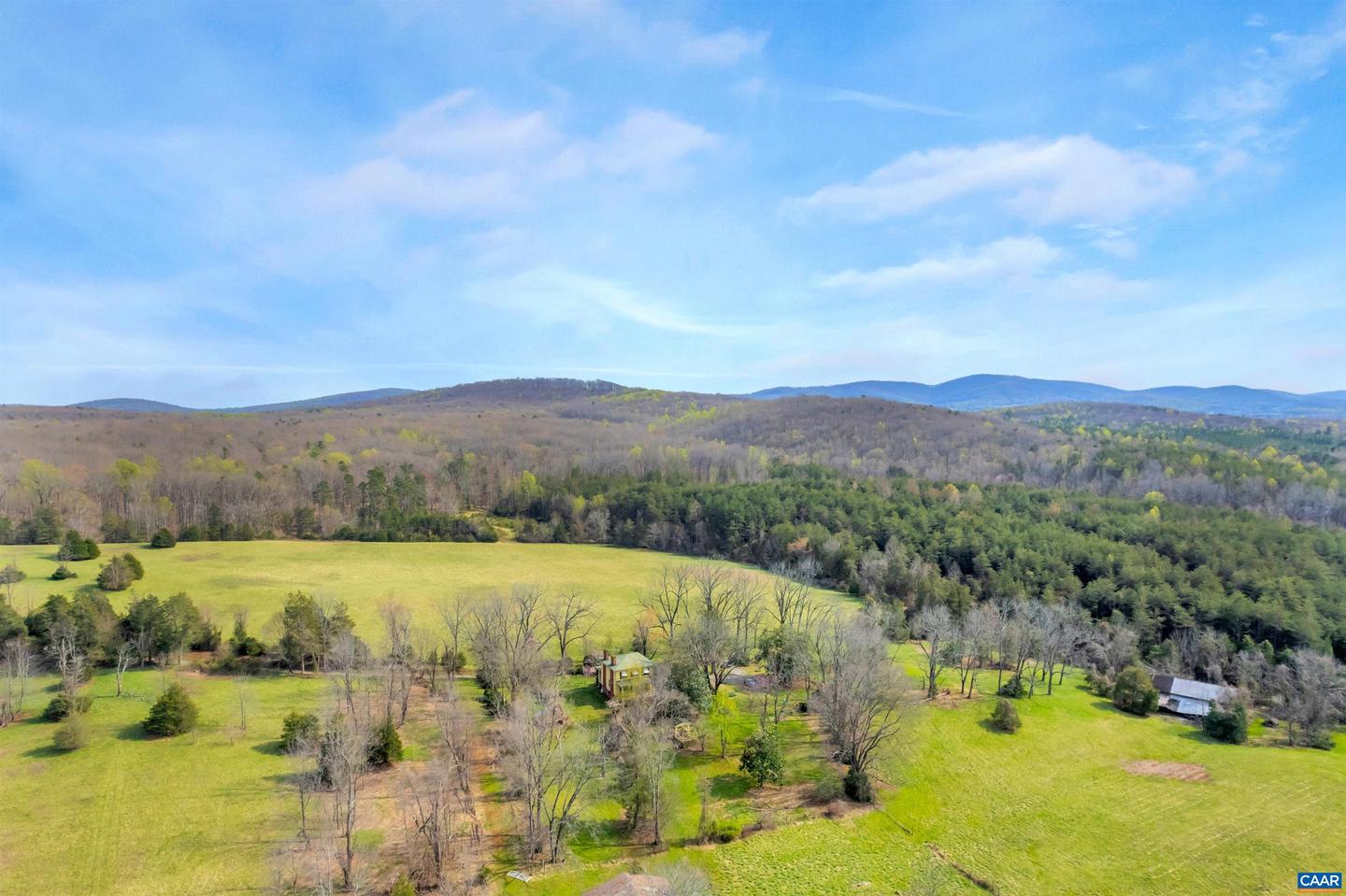 6088 BLUE RUN RD, SOMERSET, Virginia 22972, 4 Bedrooms Bedrooms, ,1 BathroomBathrooms,Residential,For sale,6088 BLUE RUN RD,666482 MLS # 666482
