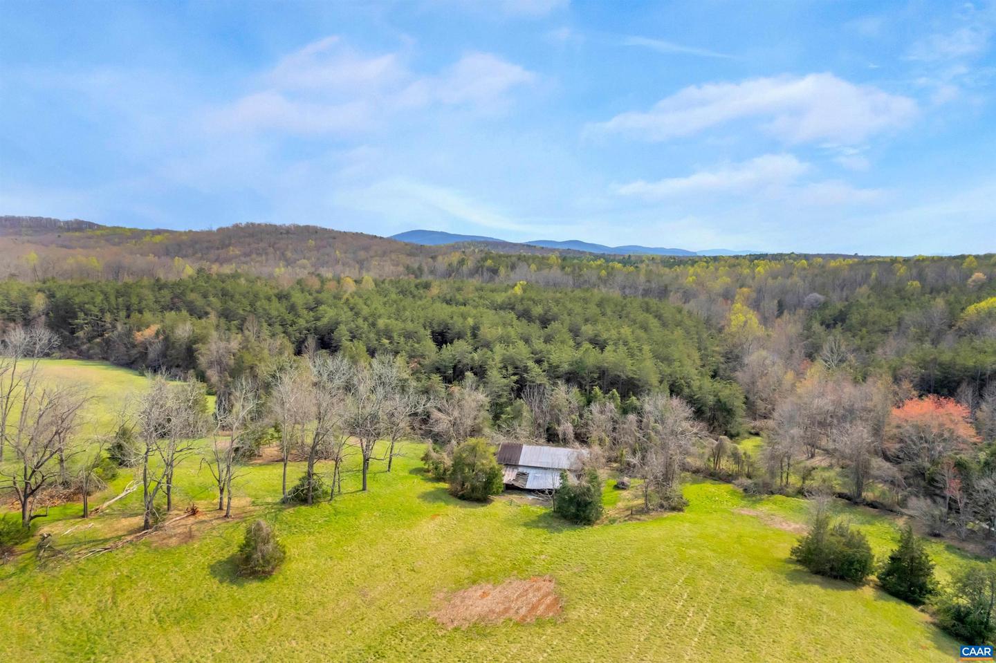 6088 BLUE RUN RD, SOMERSET, Virginia 22972, 4 Bedrooms Bedrooms, ,1 BathroomBathrooms,Residential,For sale,6088 BLUE RUN RD,666482 MLS # 666482
