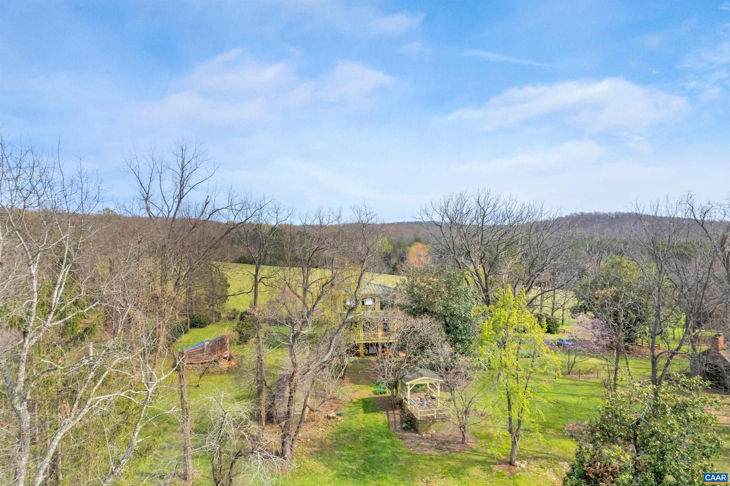 6088 BLUE RUN RD, SOMERSET, Virginia 22972, 4 Bedrooms Bedrooms, ,1 BathroomBathrooms,Residential,For sale,6088 BLUE RUN RD,666482 MLS # 666482