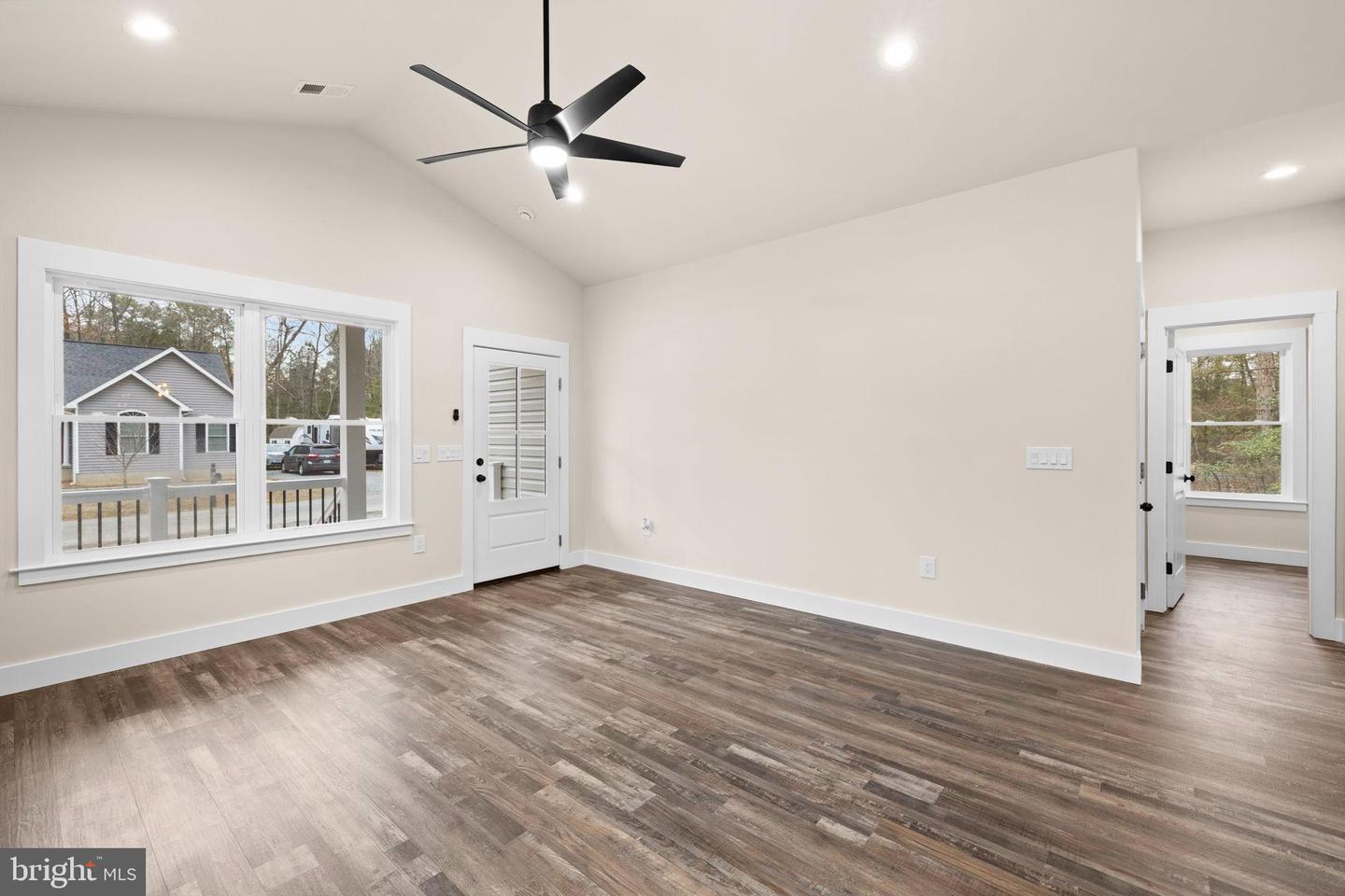 316 9TH ST, COLONIAL BEACH, Virginia 22443, 3 Bedrooms Bedrooms, ,2 BathroomsBathrooms,Residential,For sale,316 9TH ST,VAWE2009258 MLS # VAWE2009258