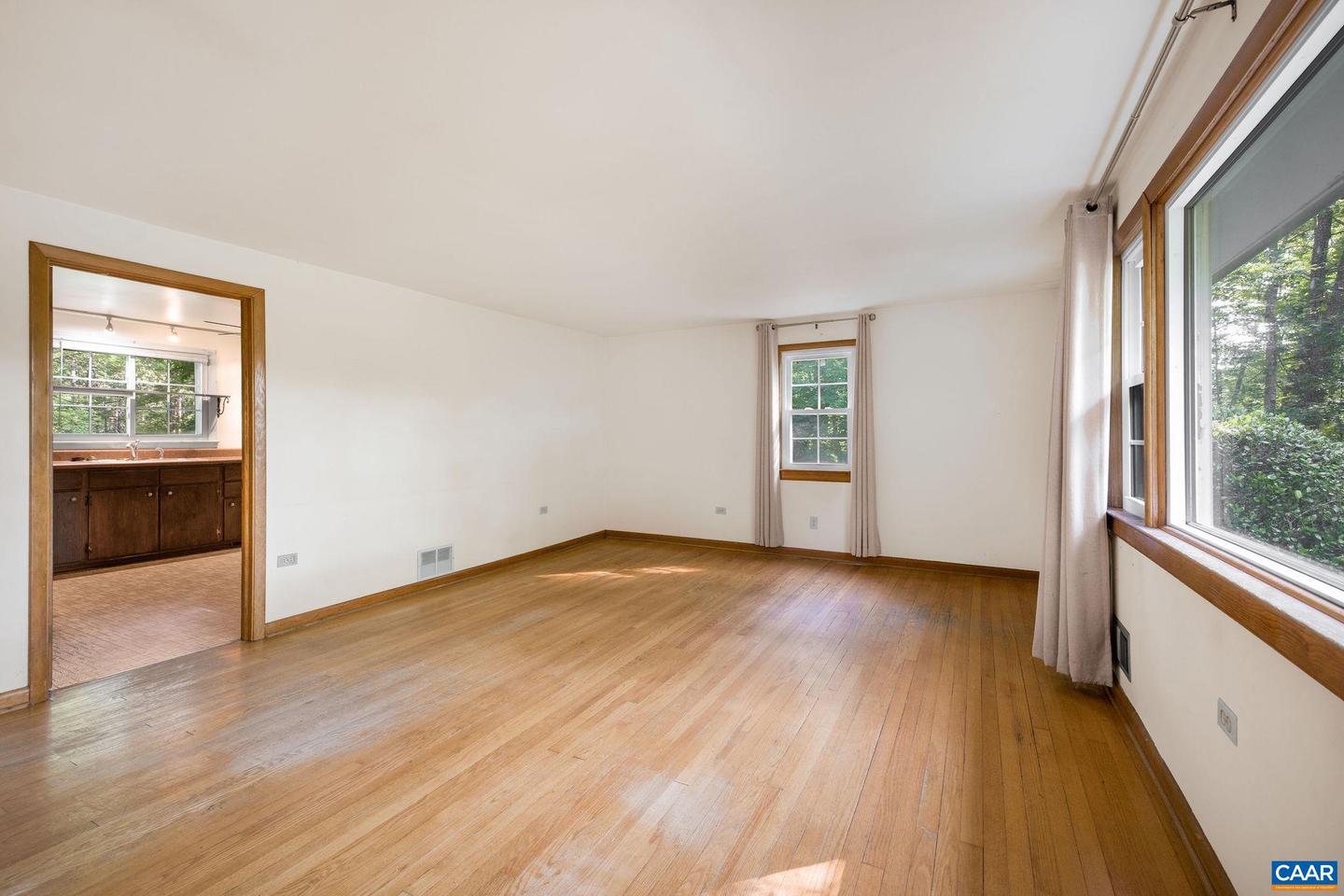 5984 BUFFALO RIVER RD, EARLYSVILLE, Virginia 22936, 3 Bedrooms Bedrooms, ,1 BathroomBathrooms,Residential,For sale,5984 BUFFALO RIVER RD,666500 MLS # 666500