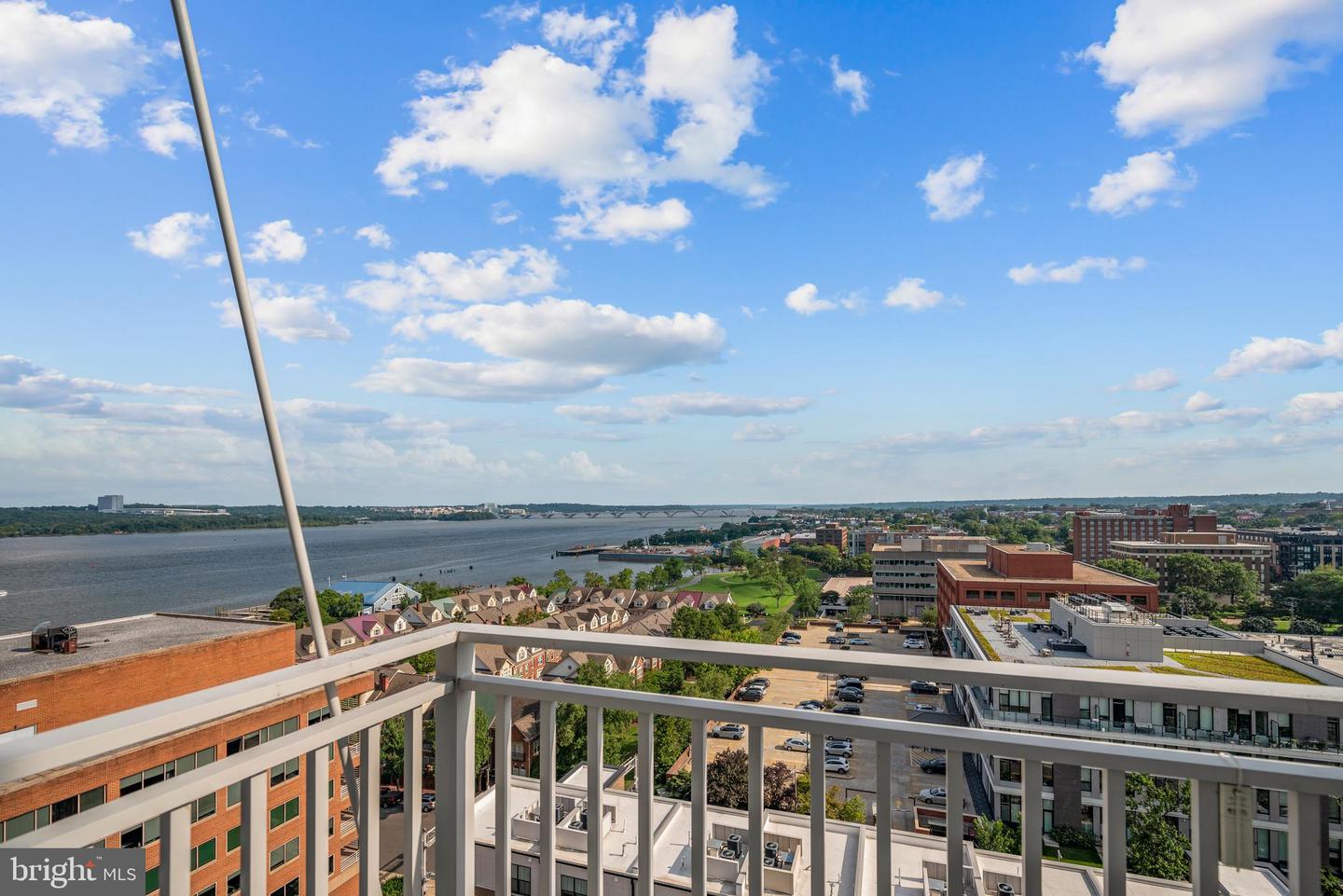 925 N FAIRFAX STREET #1203, ALEXANDRIA, Virginia 22314, 2 Bedrooms Bedrooms, ,2 BathroomsBathrooms,Residential,For sale,925 N FAIRFAX STREET #1203,VAAX2047284 MLS # VAAX2047284