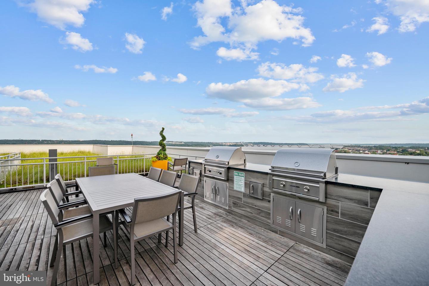 925 N FAIRFAX STREET #1203, ALEXANDRIA, Virginia 22314, 2 Bedrooms Bedrooms, ,2 BathroomsBathrooms,Residential,For sale,925 N FAIRFAX STREET #1203,VAAX2047284 MLS # VAAX2047284