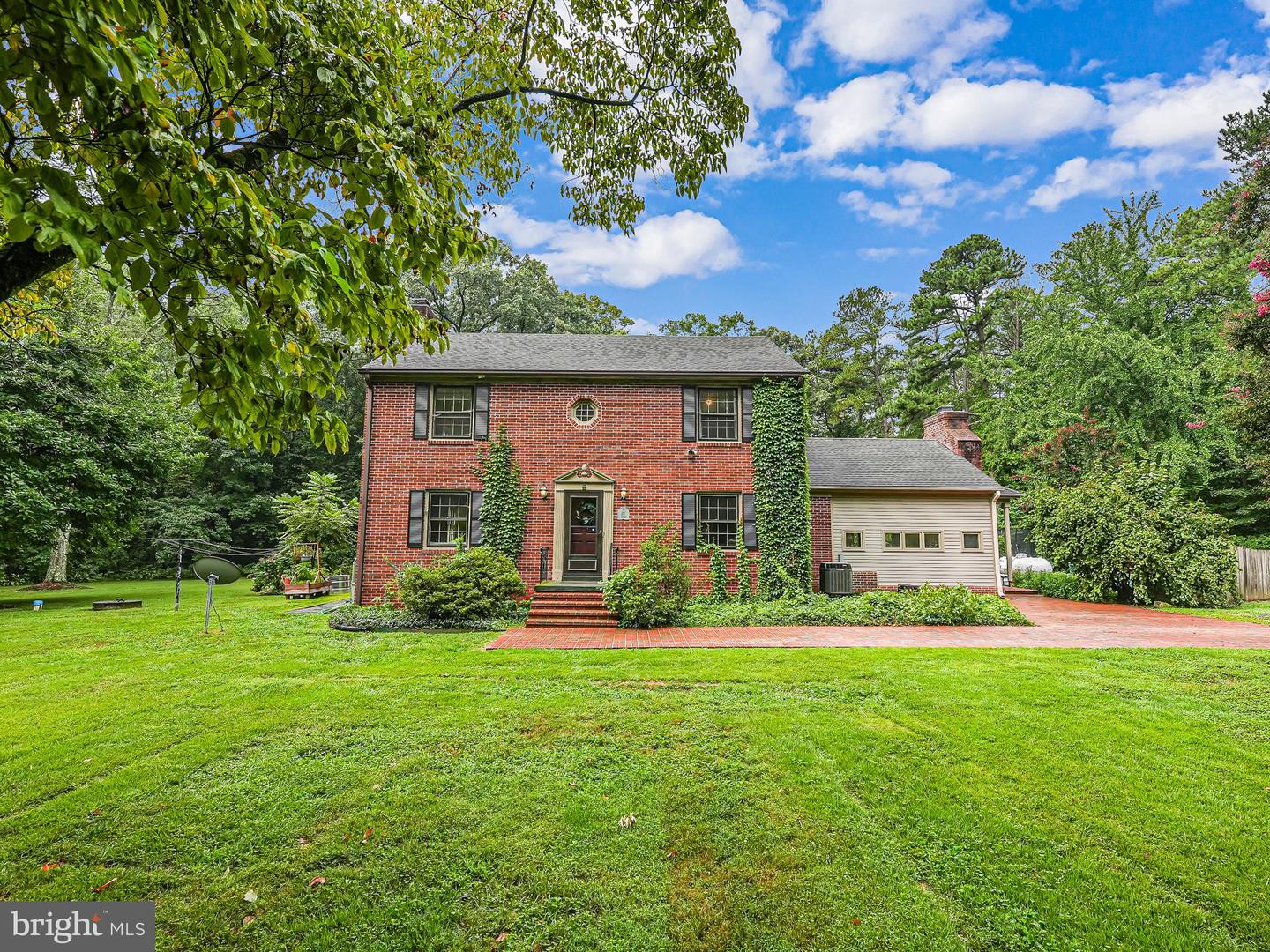 8130 WINDSOR DR, KING GEORGE, Virginia 22485, 3 Bedrooms Bedrooms, ,2 BathroomsBathrooms,Residential,For sale,8130 WINDSOR DR,VAKG2006688 MLS # VAKG2006688