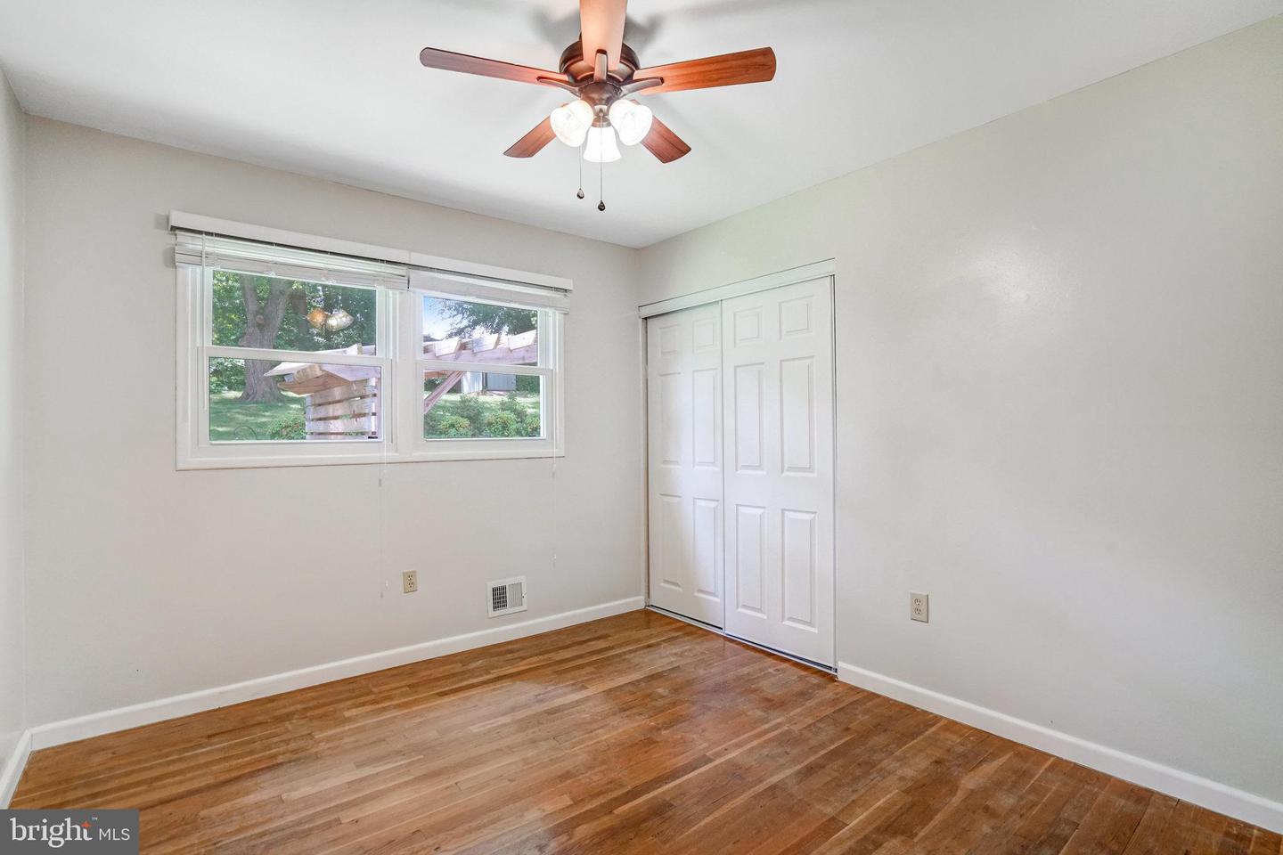 5608 LA VISTA DR, ALEXANDRIA, Virginia 22310, 4 Bedrooms Bedrooms, ,2 BathroomsBathrooms,Residential,For sale,5608 LA VISTA DR,VAFX2220318 MLS # VAFX2220318
