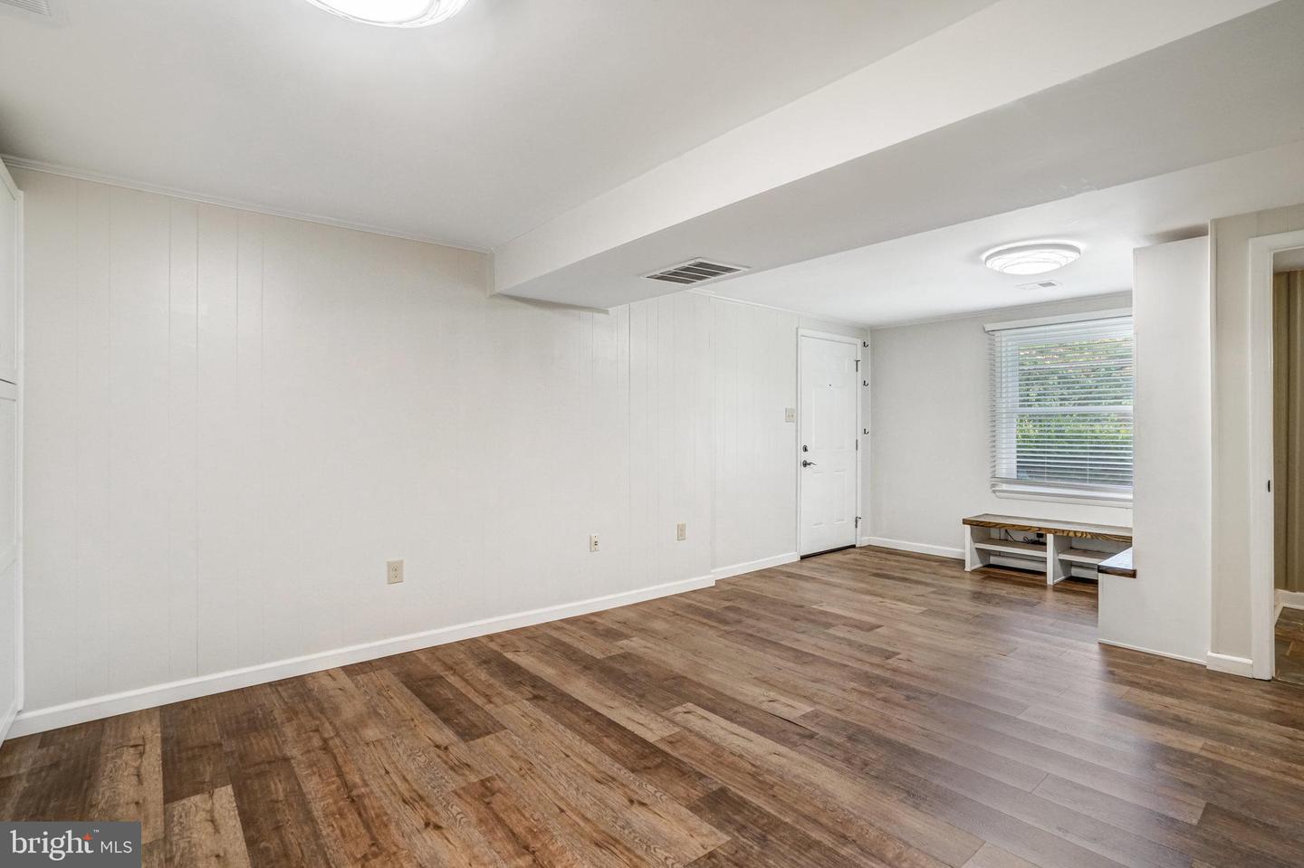5608 LA VISTA DR, ALEXANDRIA, Virginia 22310, 4 Bedrooms Bedrooms, ,2 BathroomsBathrooms,Residential,For sale,5608 LA VISTA DR,VAFX2220318 MLS # VAFX2220318