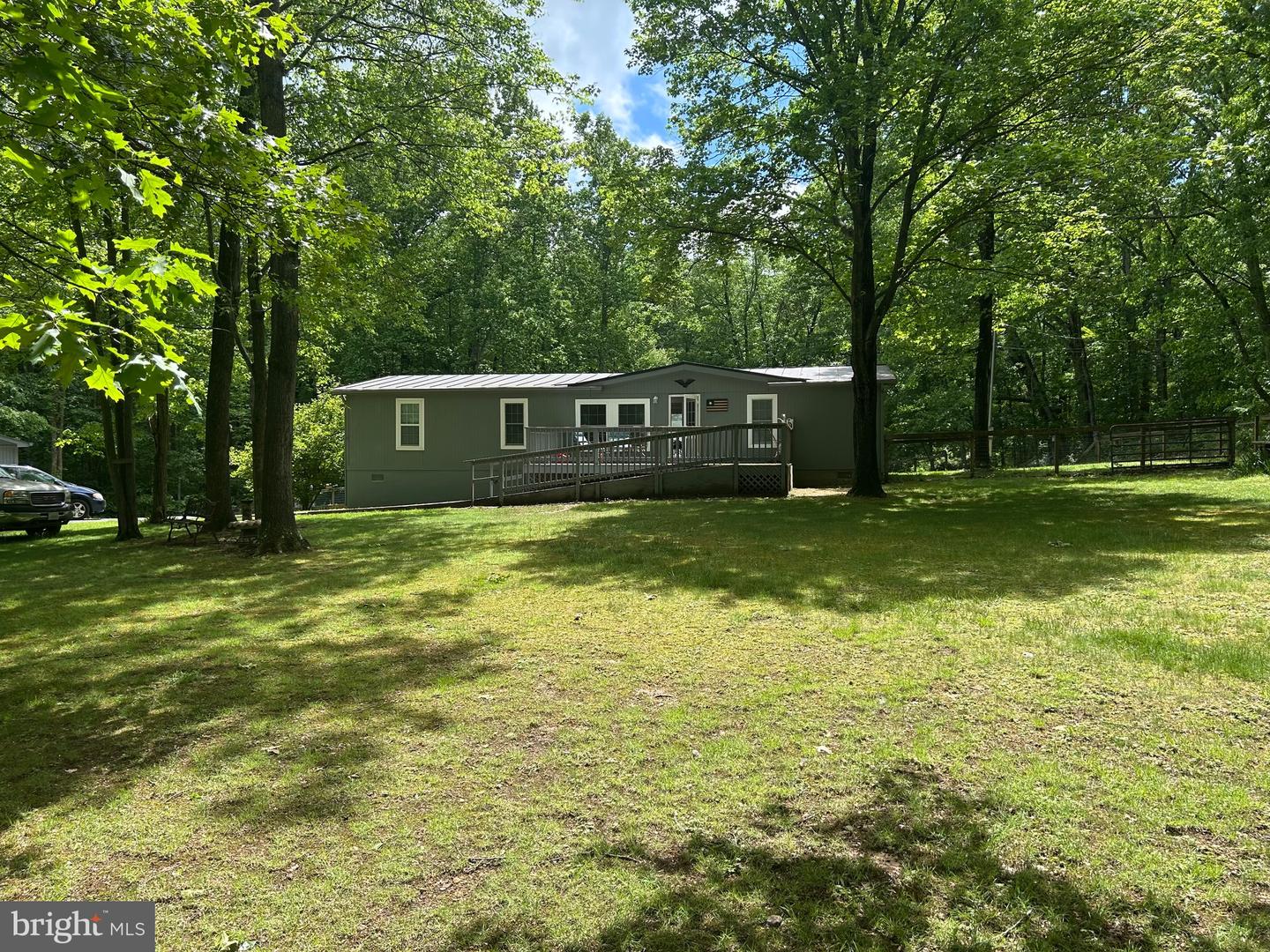 255 SLEEPYWOODS RD, CROSS JUNCTION, Virginia 22625, 3 Bedrooms Bedrooms, ,2 BathroomsBathrooms,Residential,For sale,255 SLEEPYWOODS RD,VAFV2024742 MLS # VAFV2024742
