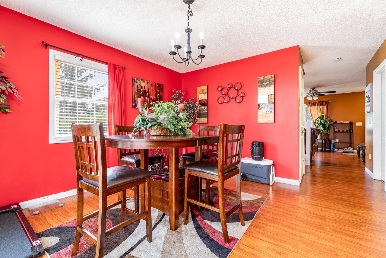 1373 GOLDFINCH DR, HARRISONBURG, Virginia 22802, 3 Bedrooms Bedrooms, ,2 BathroomsBathrooms,Residential,1373 GOLDFINCH DR,666513 MLS # 666513
