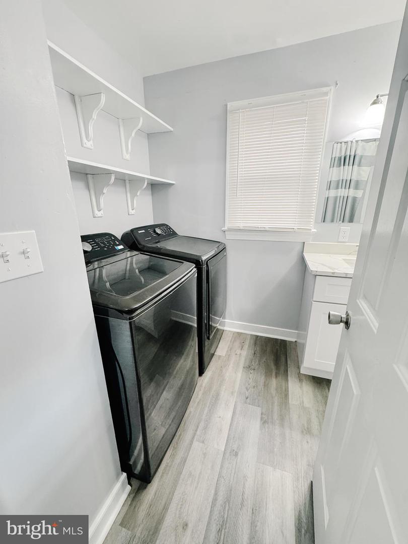 6 COURTSIDE LN, ASHLAND, Virginia 23005, 3 Bedrooms Bedrooms, ,2 BathroomsBathrooms,Residential,For sale,6 COURTSIDE LN,VAHA2000964 MLS # VAHA2000964