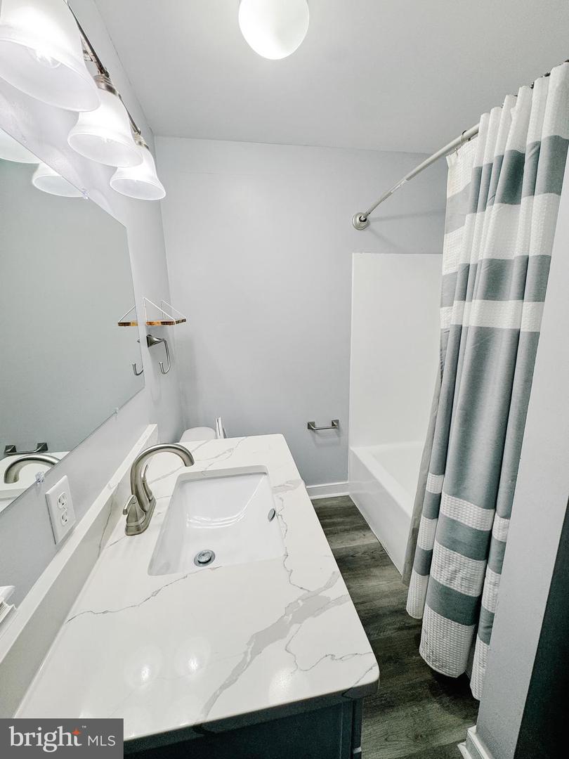 6 COURTSIDE LN, ASHLAND, Virginia 23005, 3 Bedrooms Bedrooms, ,2 BathroomsBathrooms,Residential,For sale,6 COURTSIDE LN,VAHA2000964 MLS # VAHA2000964