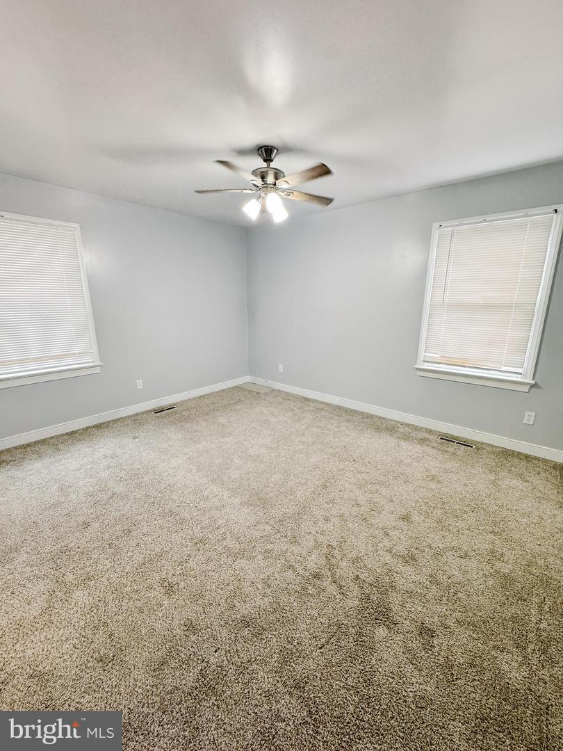 6 COURTSIDE LN, ASHLAND, Virginia 23005, 3 Bedrooms Bedrooms, ,2 BathroomsBathrooms,Residential,For sale,6 COURTSIDE LN,VAHA2000964 MLS # VAHA2000964