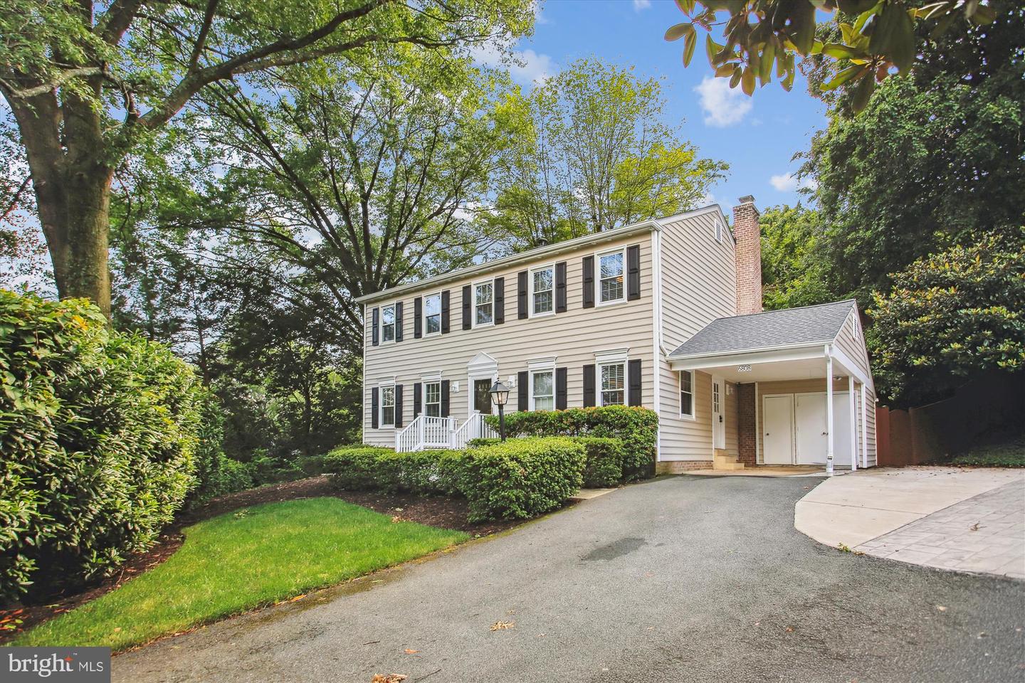 6808 STONEYBROOKE LN, ALEXANDRIA, Virginia 22306, 4 Bedrooms Bedrooms, ,2 BathroomsBathrooms,Residential,For sale,6808 STONEYBROOKE LN,VAFX2236542 MLS # VAFX2236542