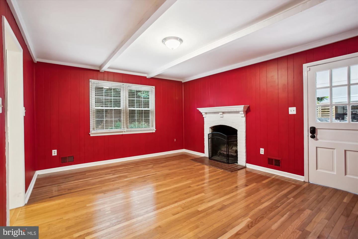 6808 STONEYBROOKE LN, ALEXANDRIA, Virginia 22306, 4 Bedrooms Bedrooms, ,2 BathroomsBathrooms,Residential,For sale,6808 STONEYBROOKE LN,VAFX2236542 MLS # VAFX2236542