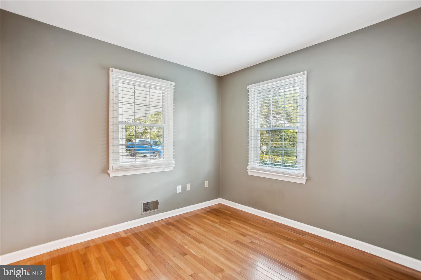 6808 STONEYBROOKE LN, ALEXANDRIA, Virginia 22306, 4 Bedrooms Bedrooms, ,2 BathroomsBathrooms,Residential,For sale,6808 STONEYBROOKE LN,VAFX2236542 MLS # VAFX2236542