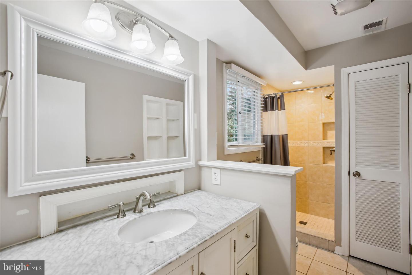 6808 STONEYBROOKE LN, ALEXANDRIA, Virginia 22306, 4 Bedrooms Bedrooms, ,2 BathroomsBathrooms,Residential,For sale,6808 STONEYBROOKE LN,VAFX2236542 MLS # VAFX2236542
