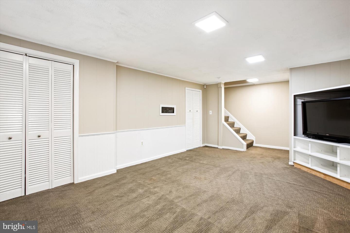 6808 STONEYBROOKE LN, ALEXANDRIA, Virginia 22306, 4 Bedrooms Bedrooms, ,2 BathroomsBathrooms,Residential,For sale,6808 STONEYBROOKE LN,VAFX2236542 MLS # VAFX2236542