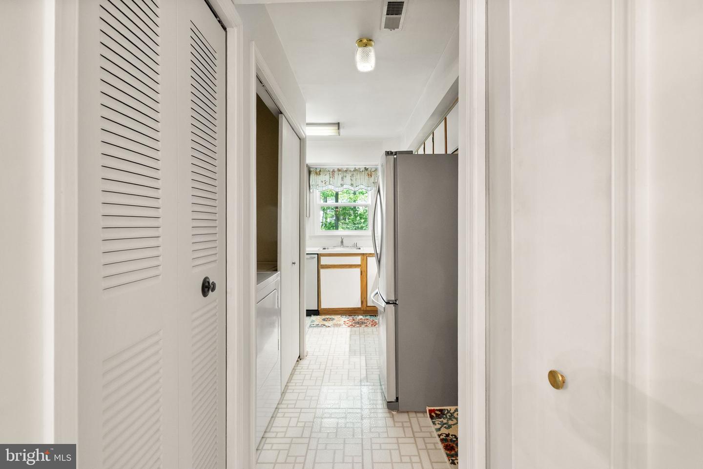 11104 SURRY WOODS CT, FREDERICKSBURG, Virginia 22407, 3 Bedrooms Bedrooms, ,2 BathroomsBathrooms,Residential,For sale,11104 SURRY WOODS CT,VASP2032756 MLS # VASP2032756