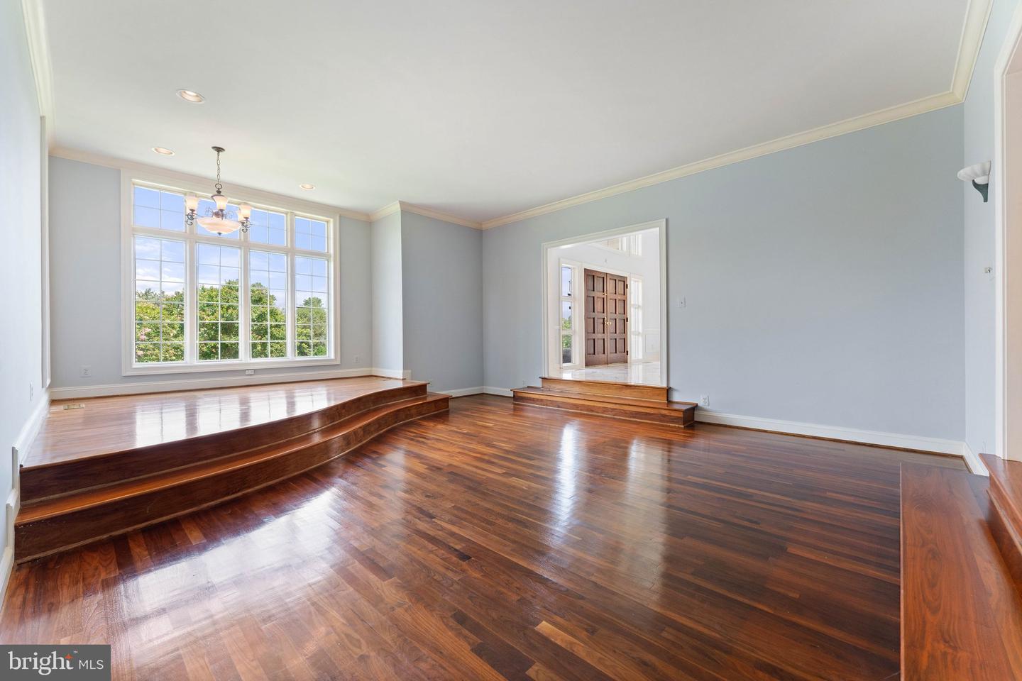12040 WRIGHT LN, BRISTOW, Virginia 20136, 5 Bedrooms Bedrooms, ,3 BathroomsBathrooms,Residential,For sale,12040 WRIGHT LN,VAPW2093840 MLS # VAPW2093840