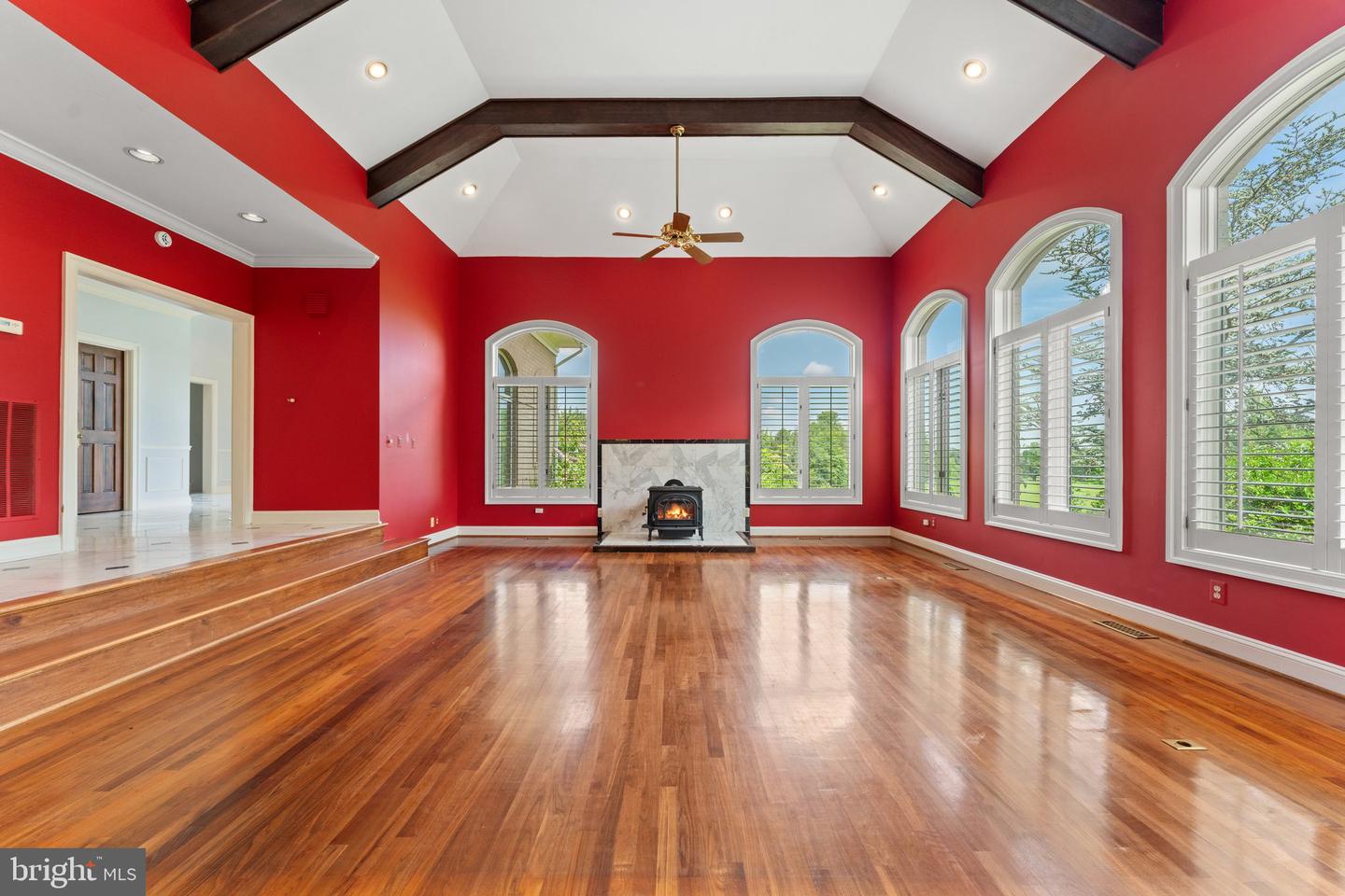 12040 WRIGHT LN, BRISTOW, Virginia 20136, 5 Bedrooms Bedrooms, ,3 BathroomsBathrooms,Residential,For sale,12040 WRIGHT LN,VAPW2093840 MLS # VAPW2093840