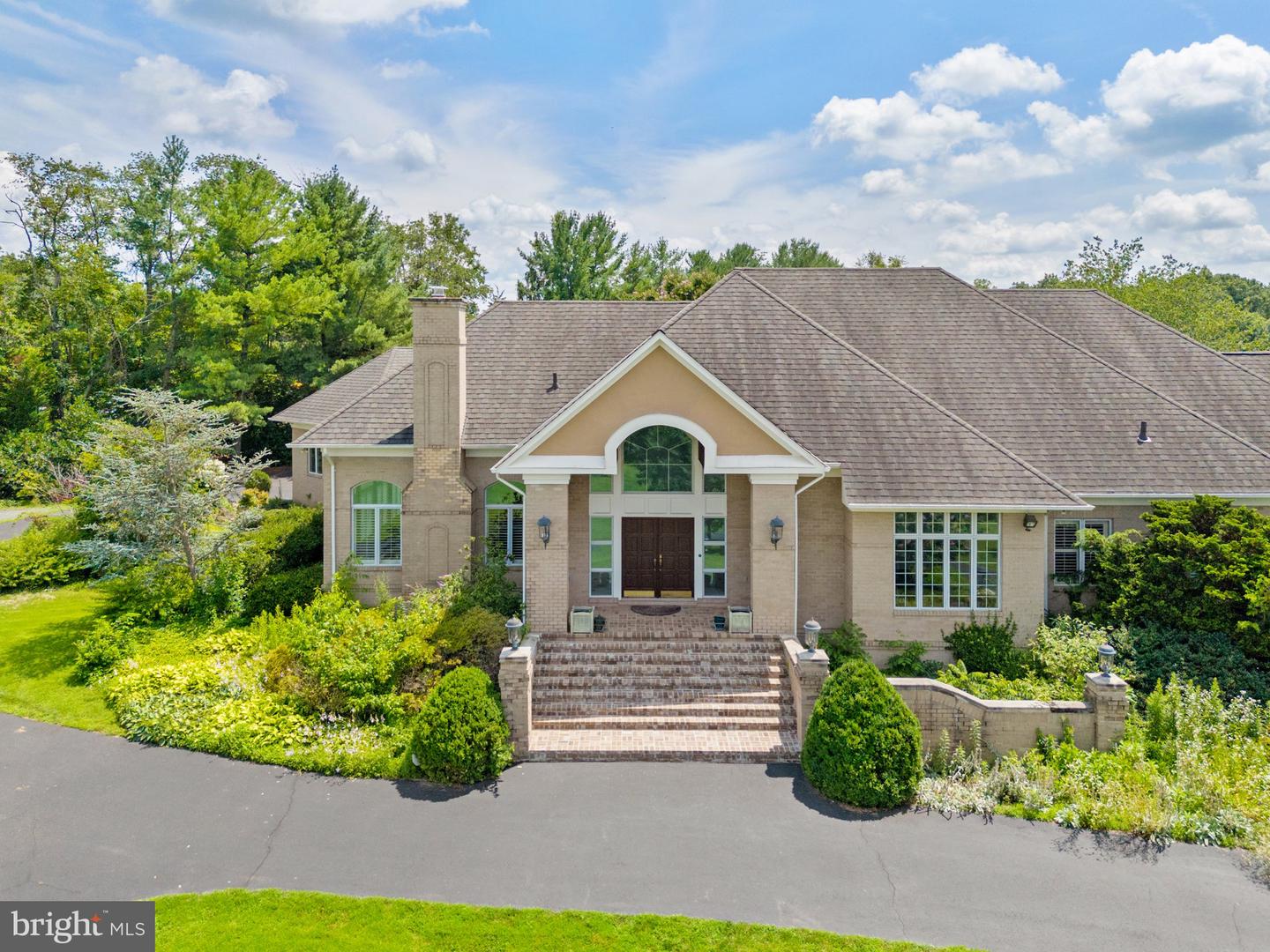 12040 WRIGHT LN, BRISTOW, Virginia 20136, 5 Bedrooms Bedrooms, ,3 BathroomsBathrooms,Residential,For sale,12040 WRIGHT LN,VAPW2093840 MLS # VAPW2093840