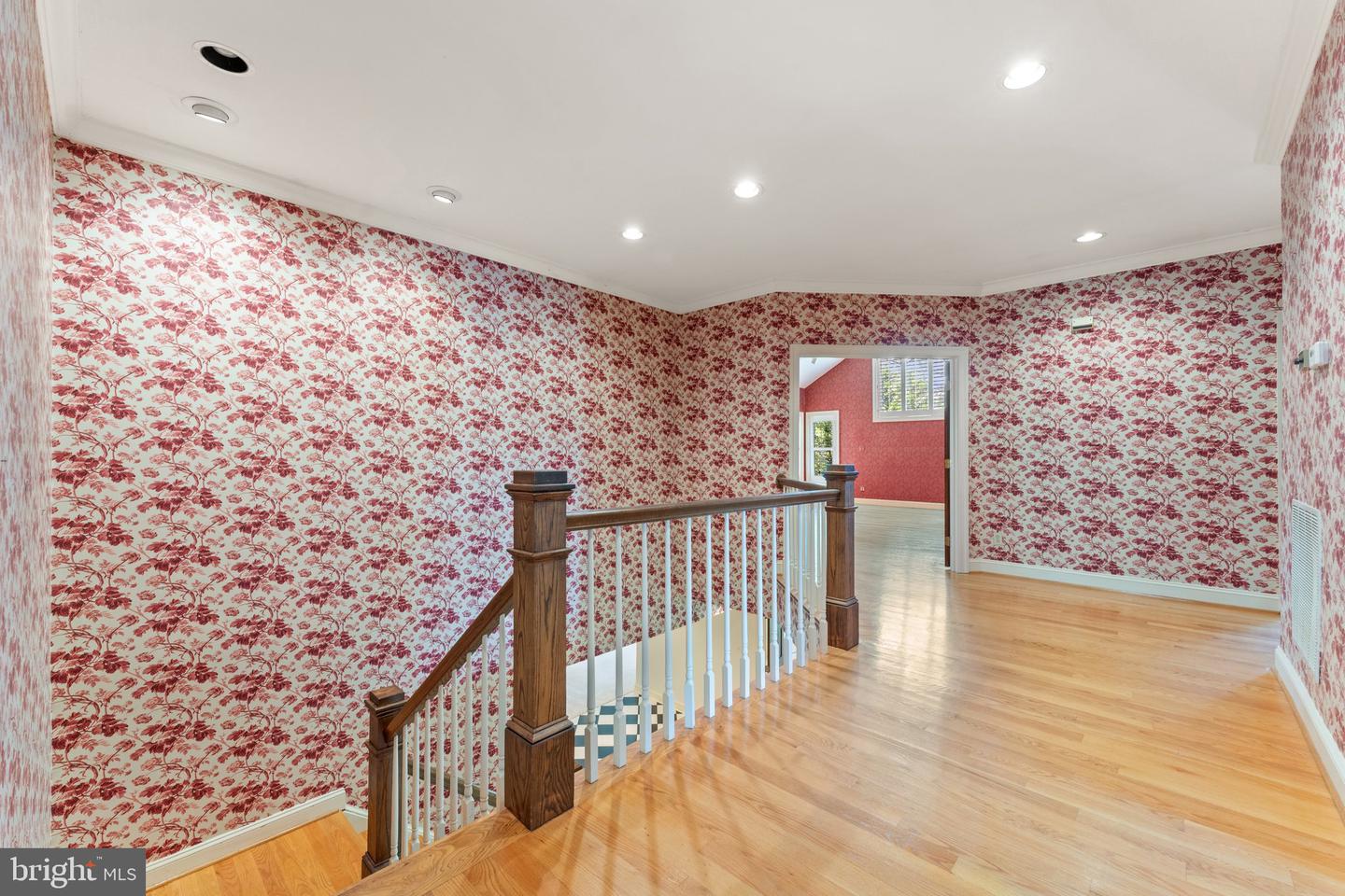 12040 WRIGHT LN, BRISTOW, Virginia 20136, 5 Bedrooms Bedrooms, ,3 BathroomsBathrooms,Residential,For sale,12040 WRIGHT LN,VAPW2093840 MLS # VAPW2093840