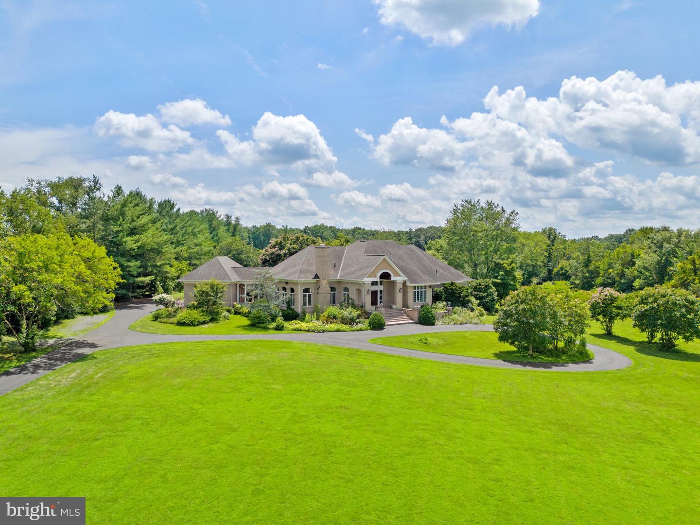 12040 WRIGHT LN, BRISTOW, Virginia 20136, 5 Bedrooms Bedrooms, ,3 BathroomsBathrooms,Residential,For sale,12040 WRIGHT LN,VAPW2093840 MLS # VAPW2093840